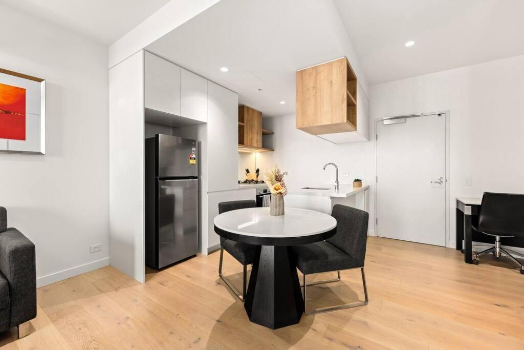 Apartment Serain Residences On 263 Normanby Road Melbourne
