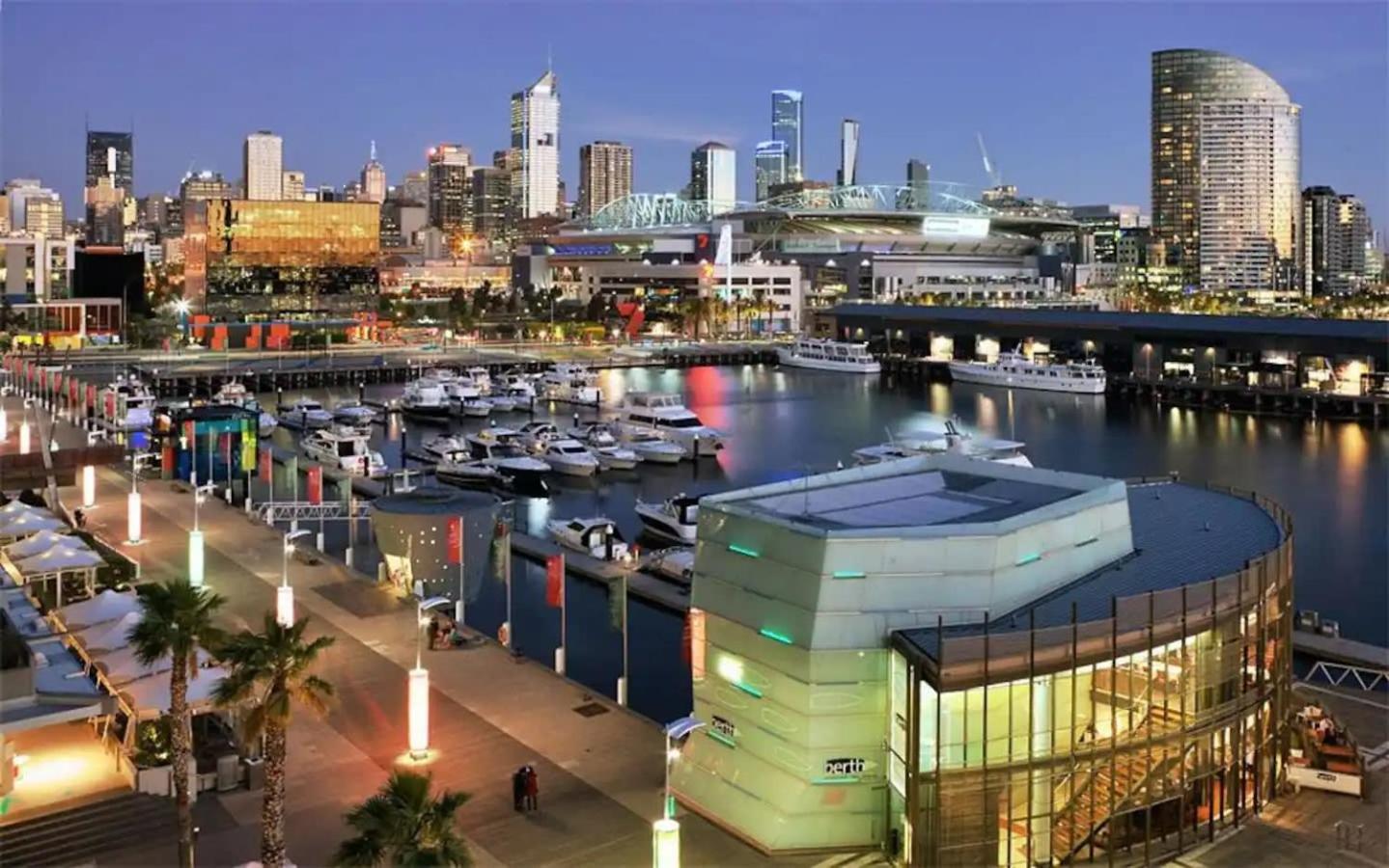 Vaquay Soho In Docklands