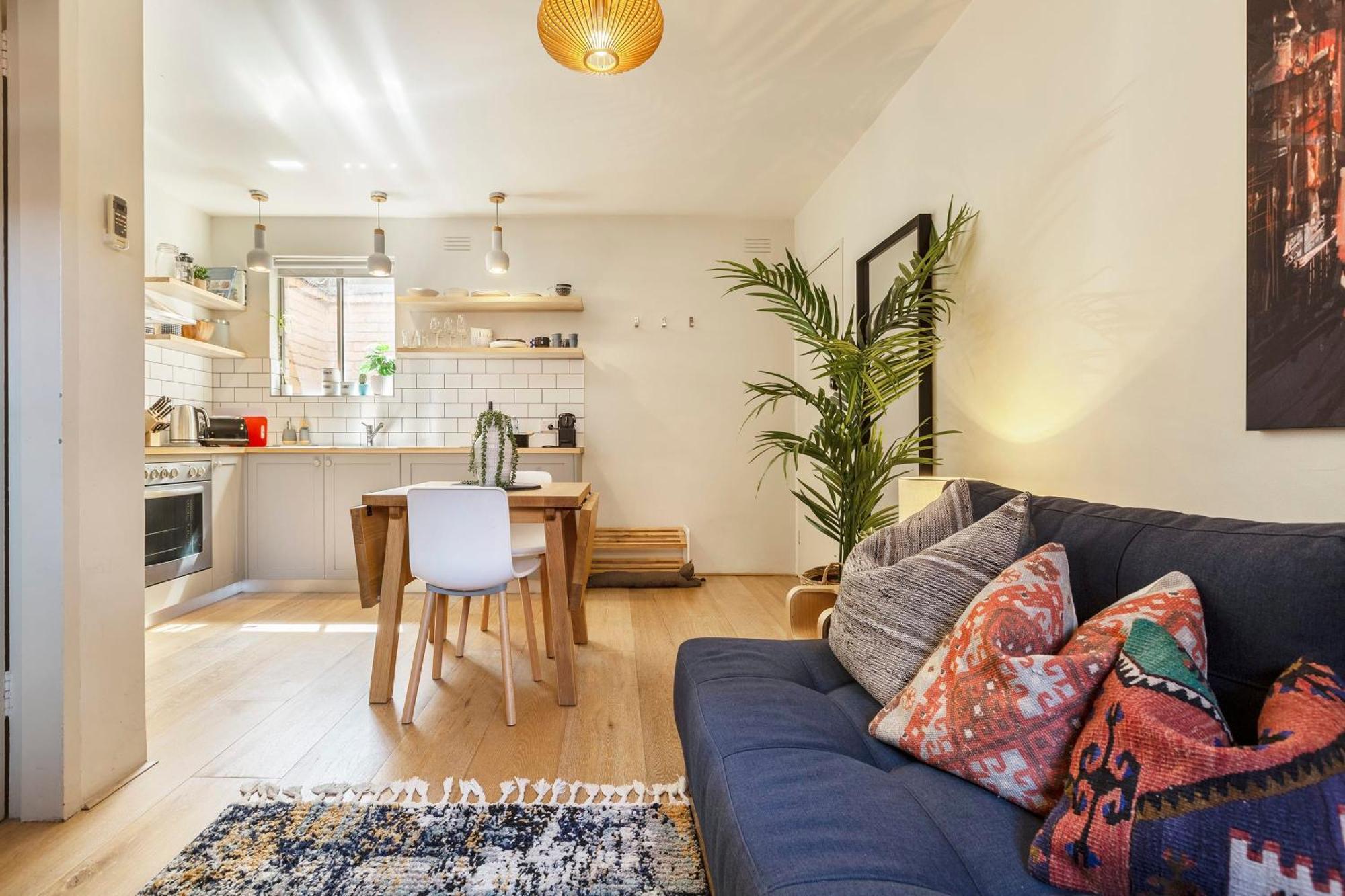 Vaquay Sonder In Fitzroy Apartment