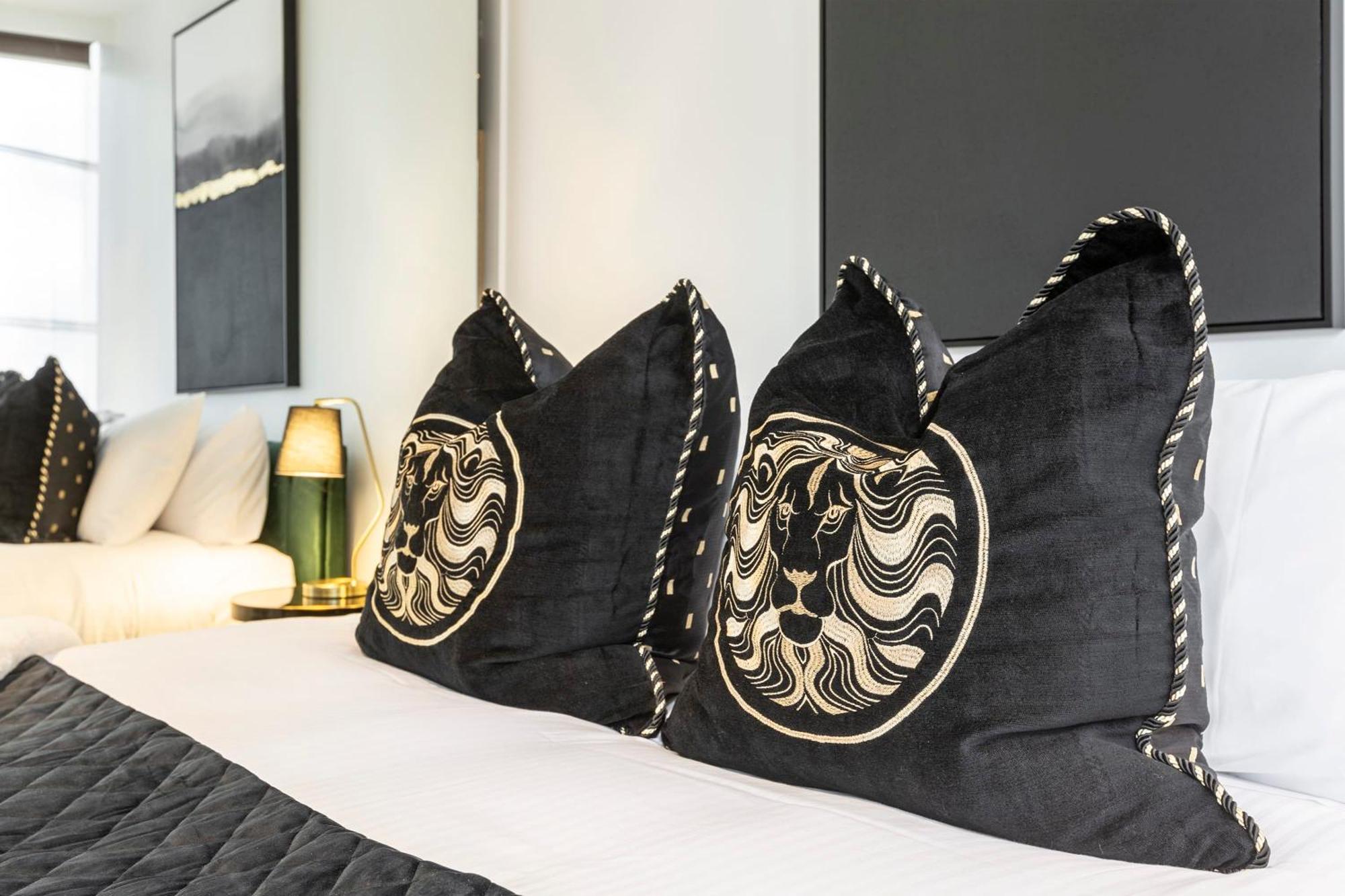 Vaquay Soho In Docklands * Melbourne