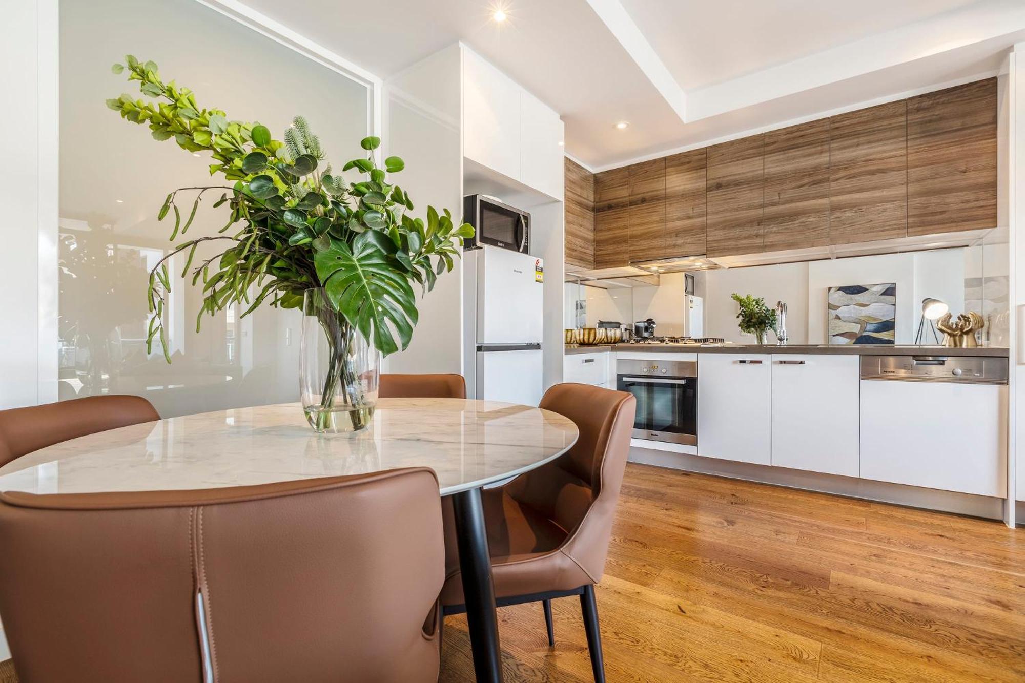 Vaquay Odyssey In Caulfield North Melbourne