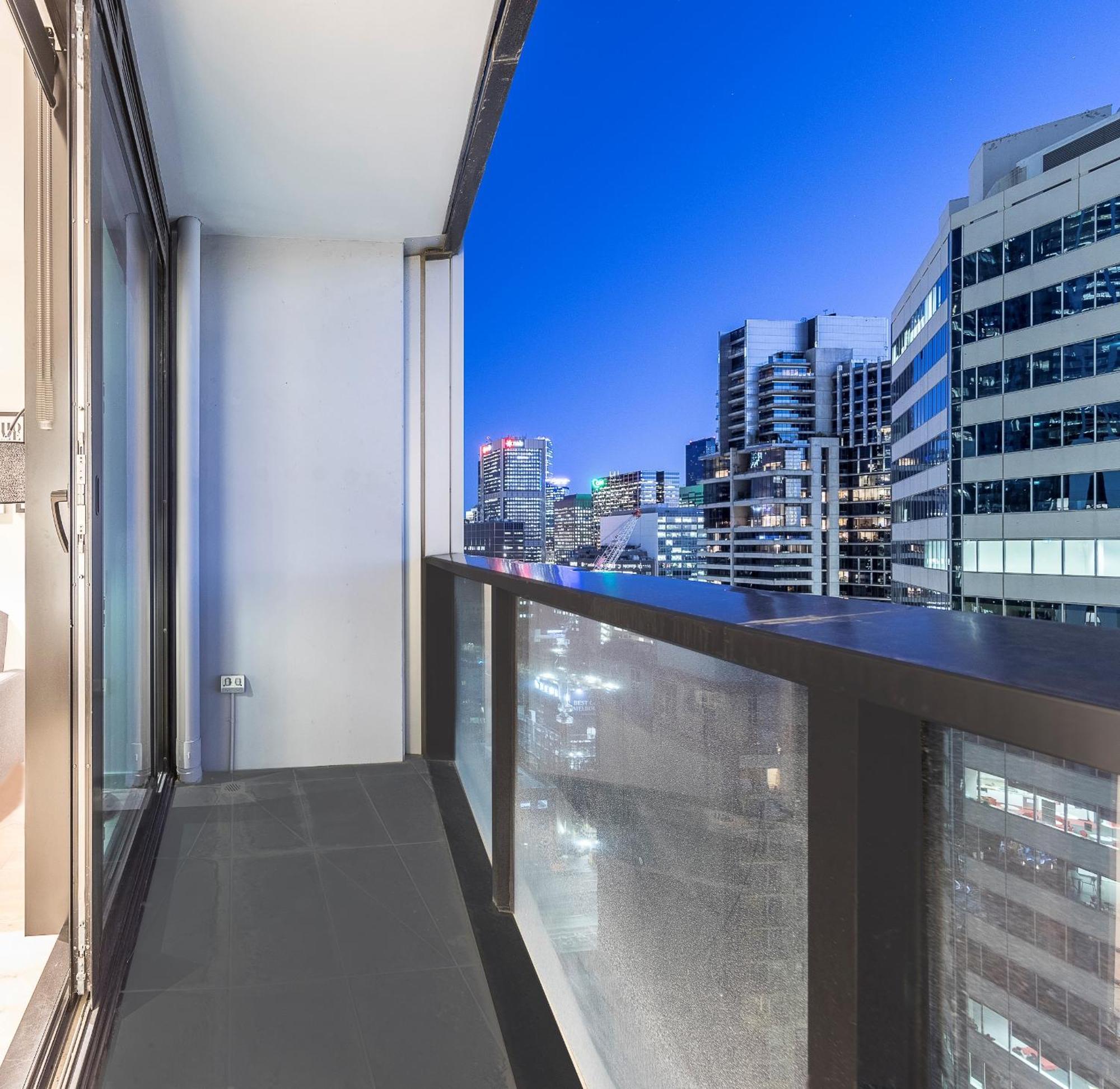 Eq Tower Modern Cbd