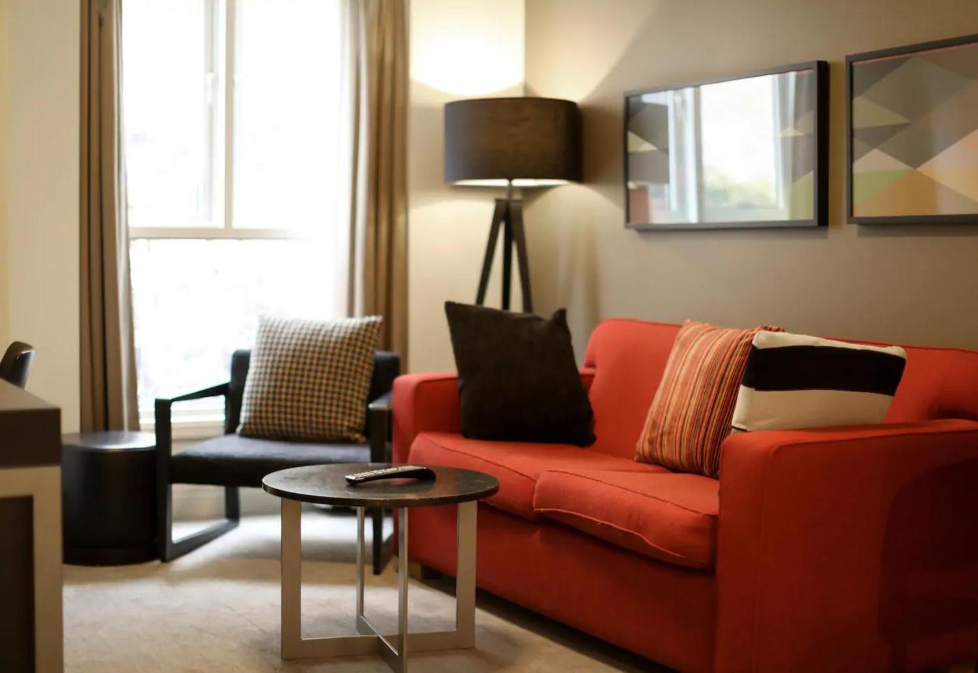 Apartment Cozy 1 Bedroom With Pool And Gym