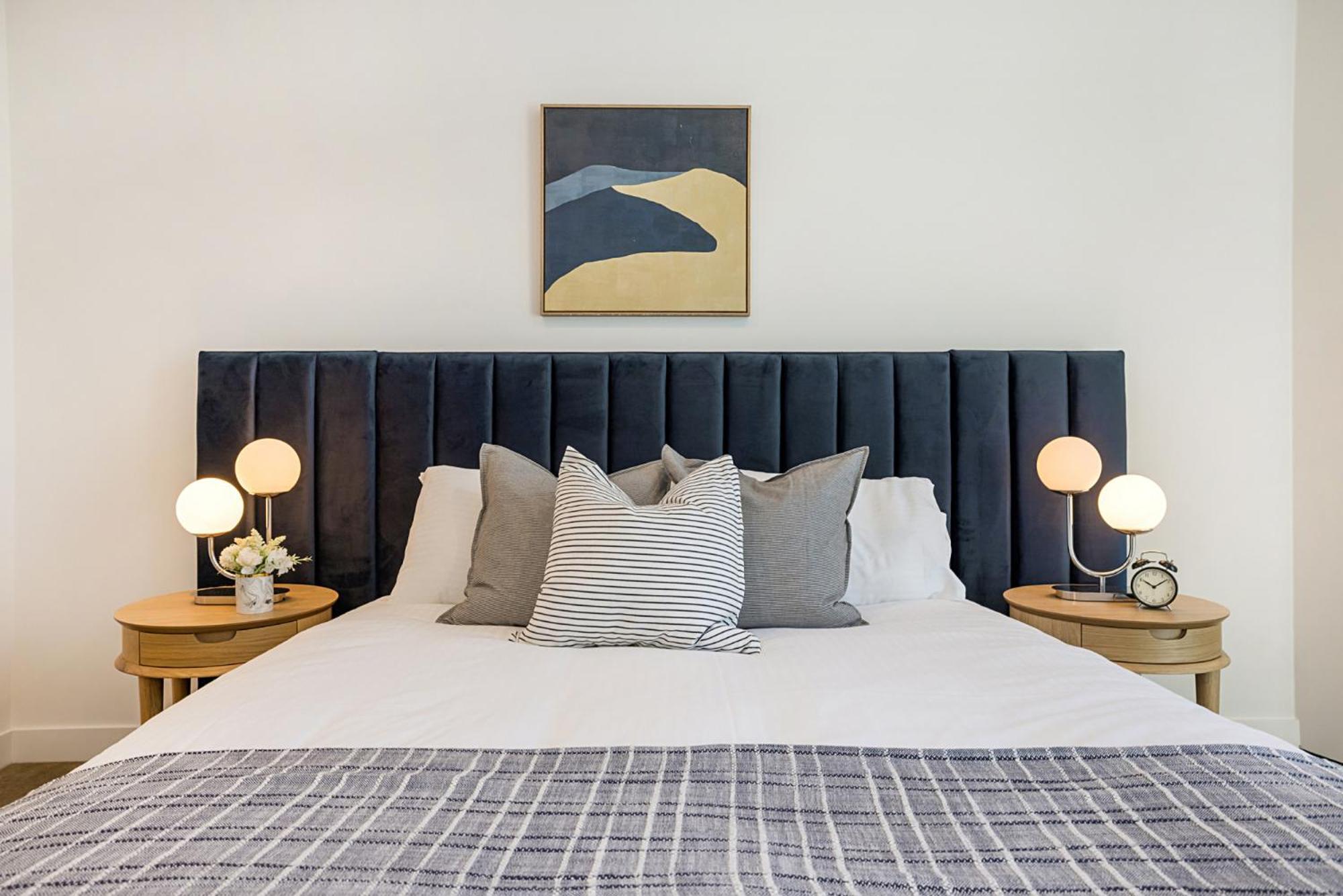 Modern With Stunning Cbd Views *