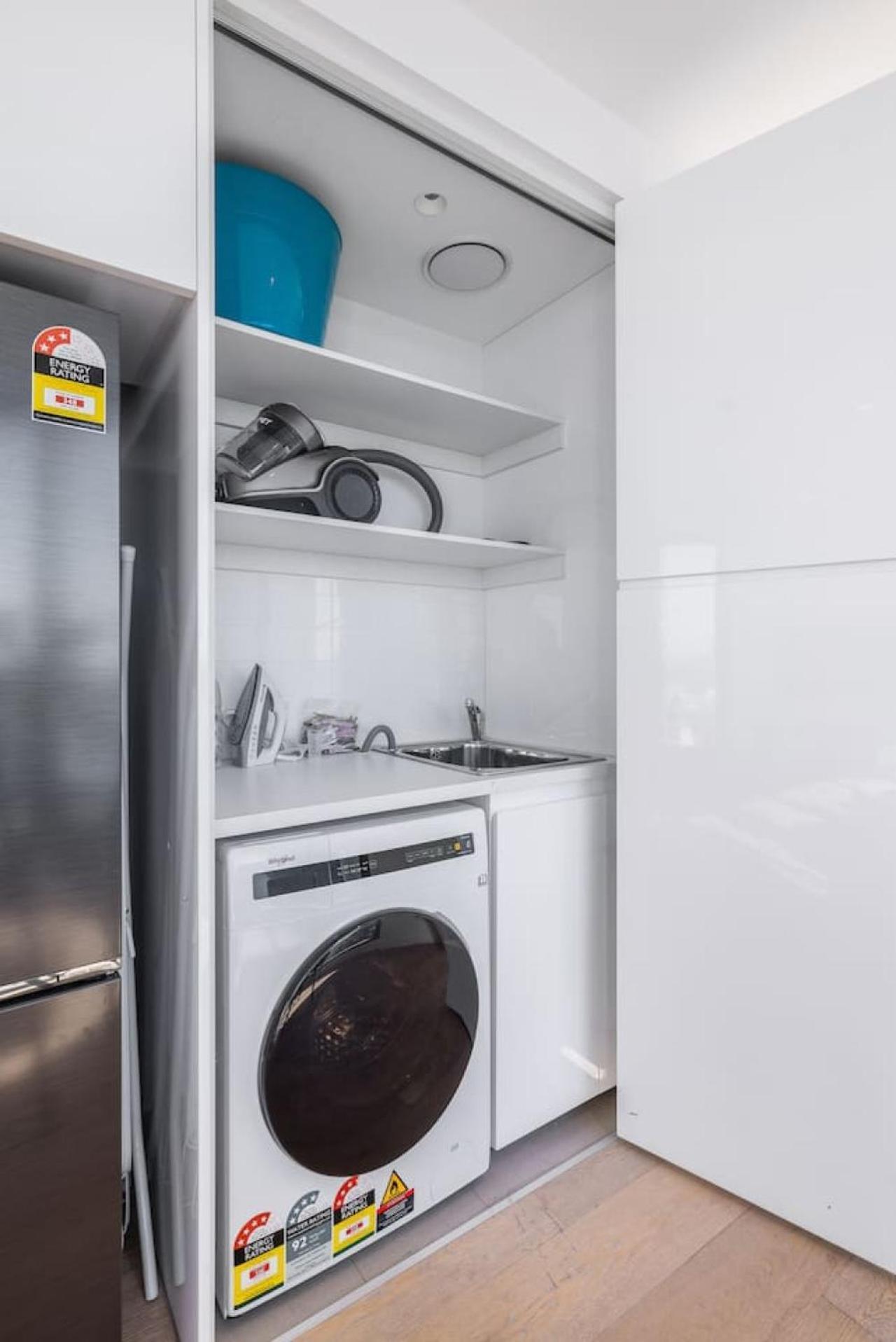 Apartment Marco Metro Hideaway *