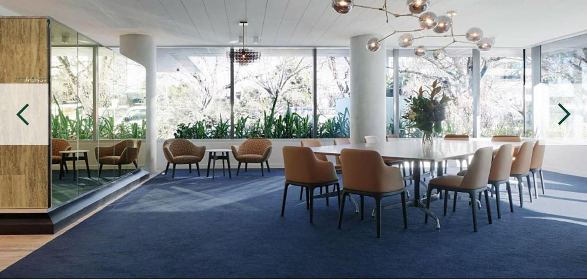 Spectacular 3-bedroom Penthouse With Private Lift On St Kilda Rd *