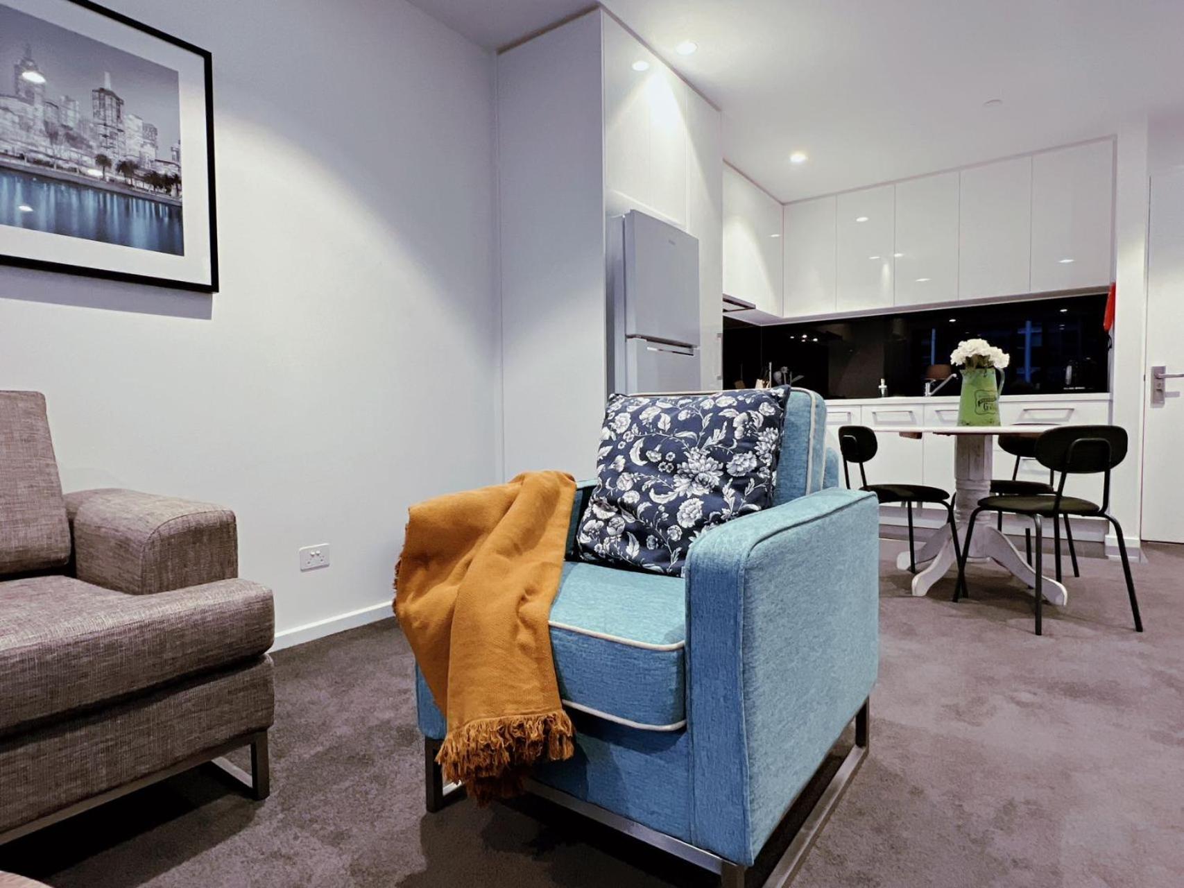 Kozyguru Southbank Place High Level 1 Bed Apartment Melbourne