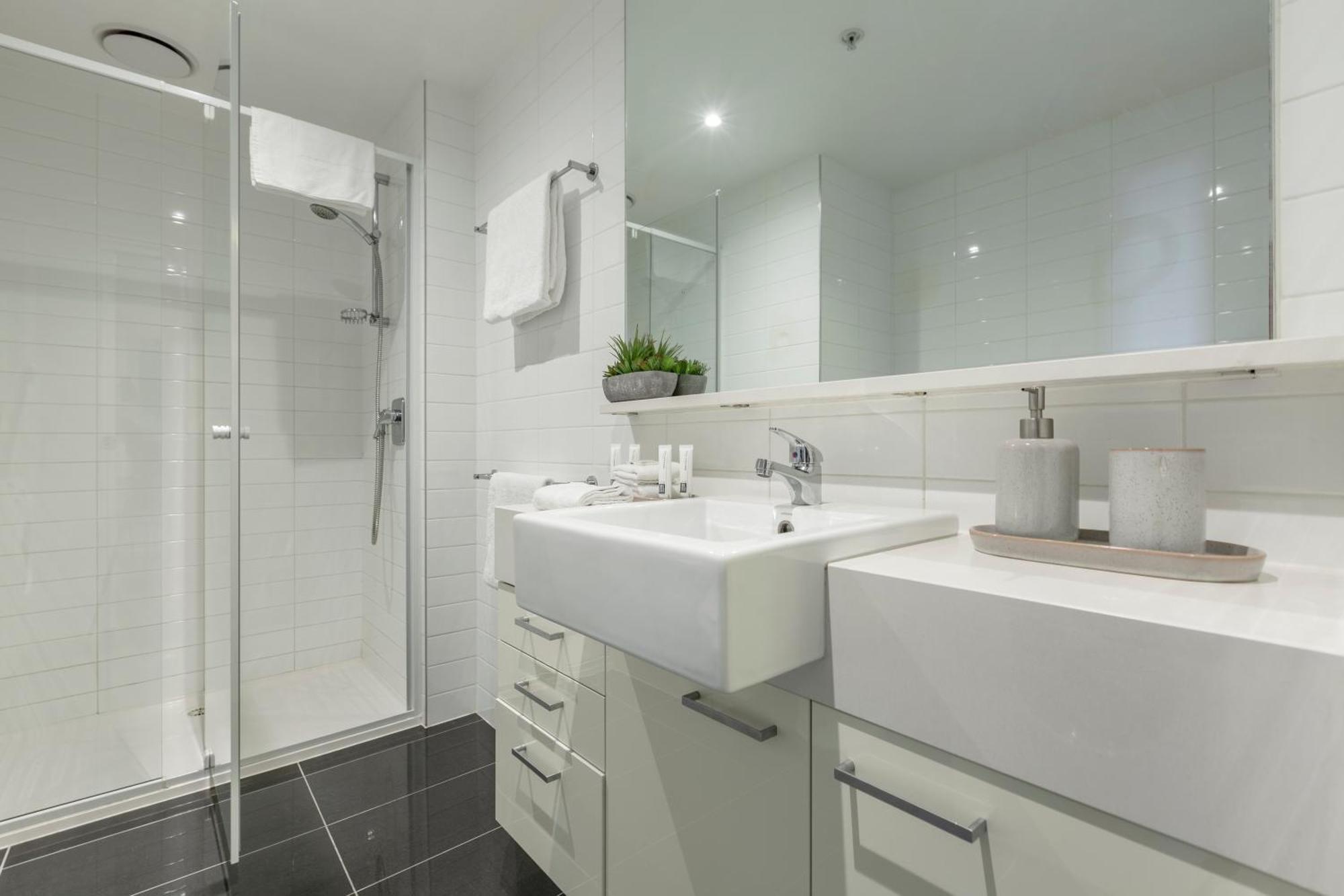 Groovy Near Casino W Parking & Heated Pool