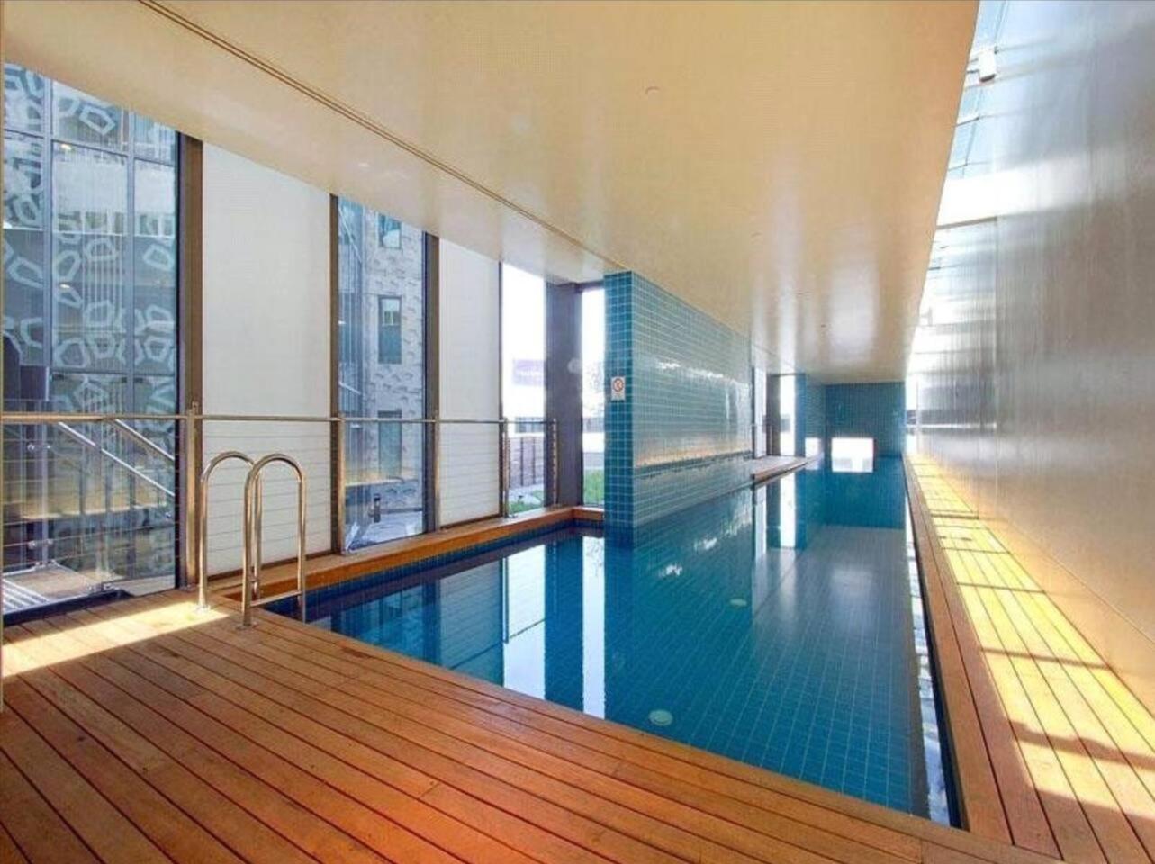 Apartment Luxurious Enormous 5brm Penthouse Melbourne