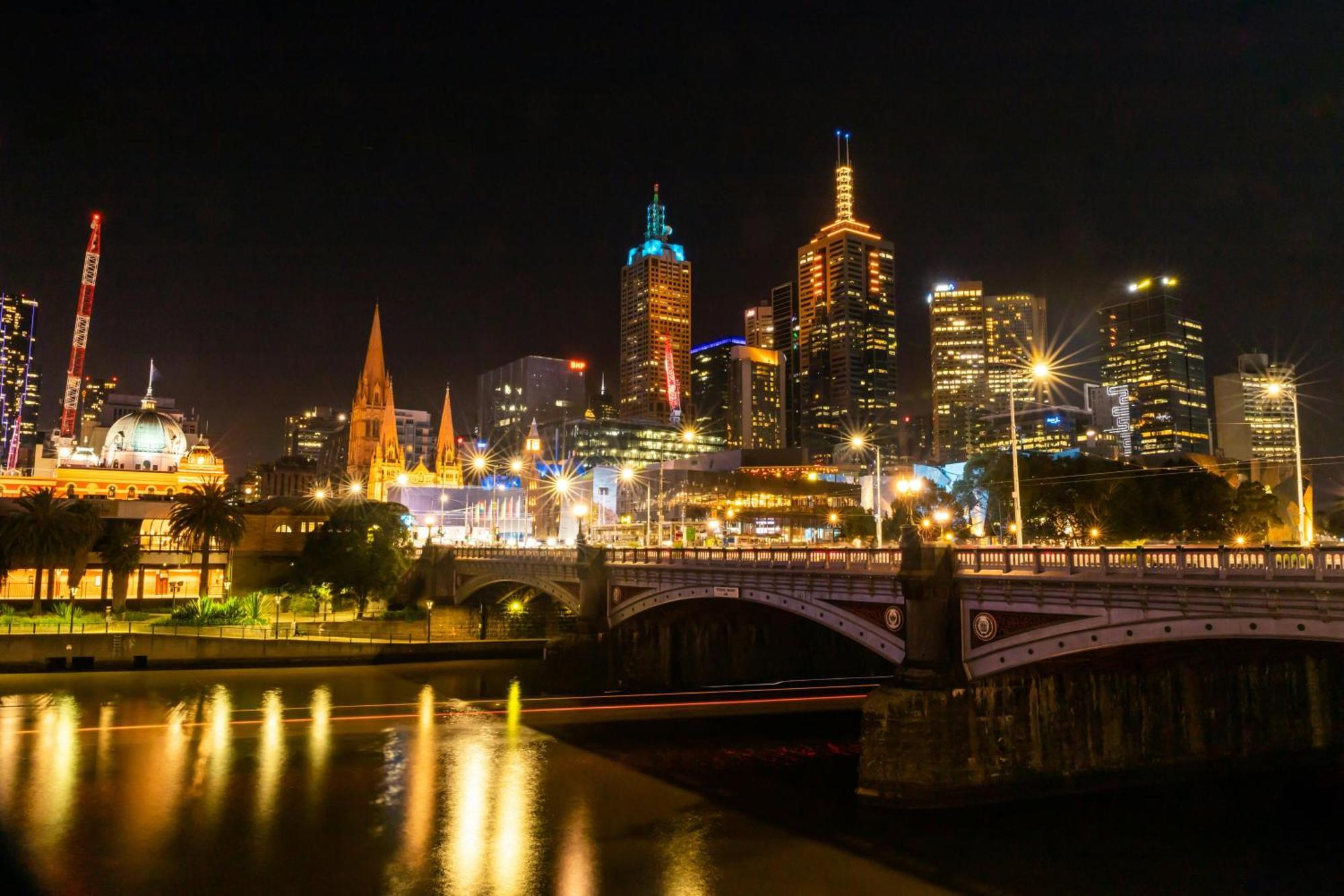 Stunning Stature Southbank 2bed Apartment