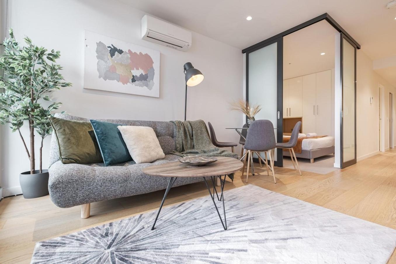 Apartment Richmond New 1br1ba Free Park Outdoor Bbq *