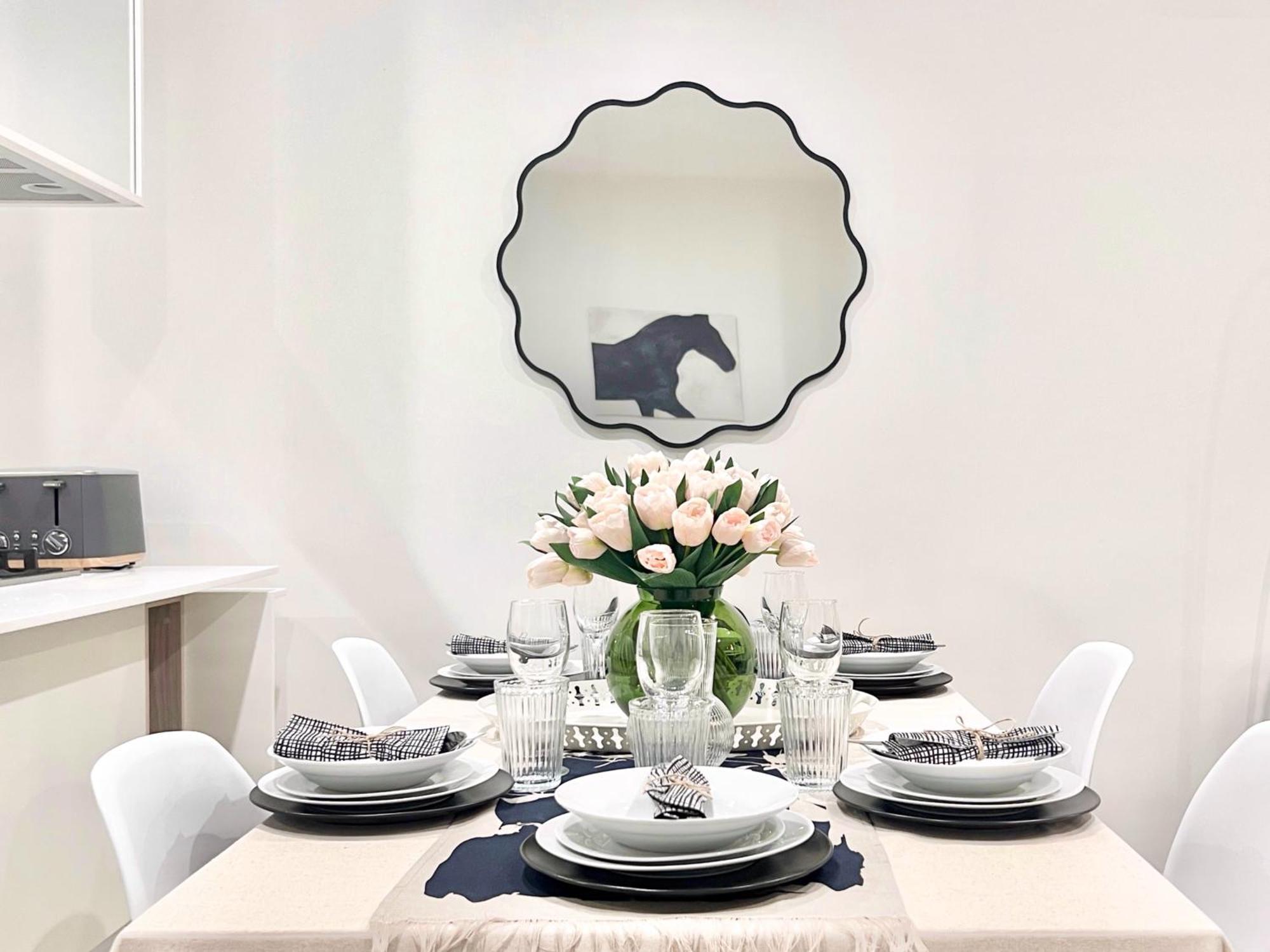 Apartment Indulge Luxury Near Brighton With Private Garden Parking Melbourne