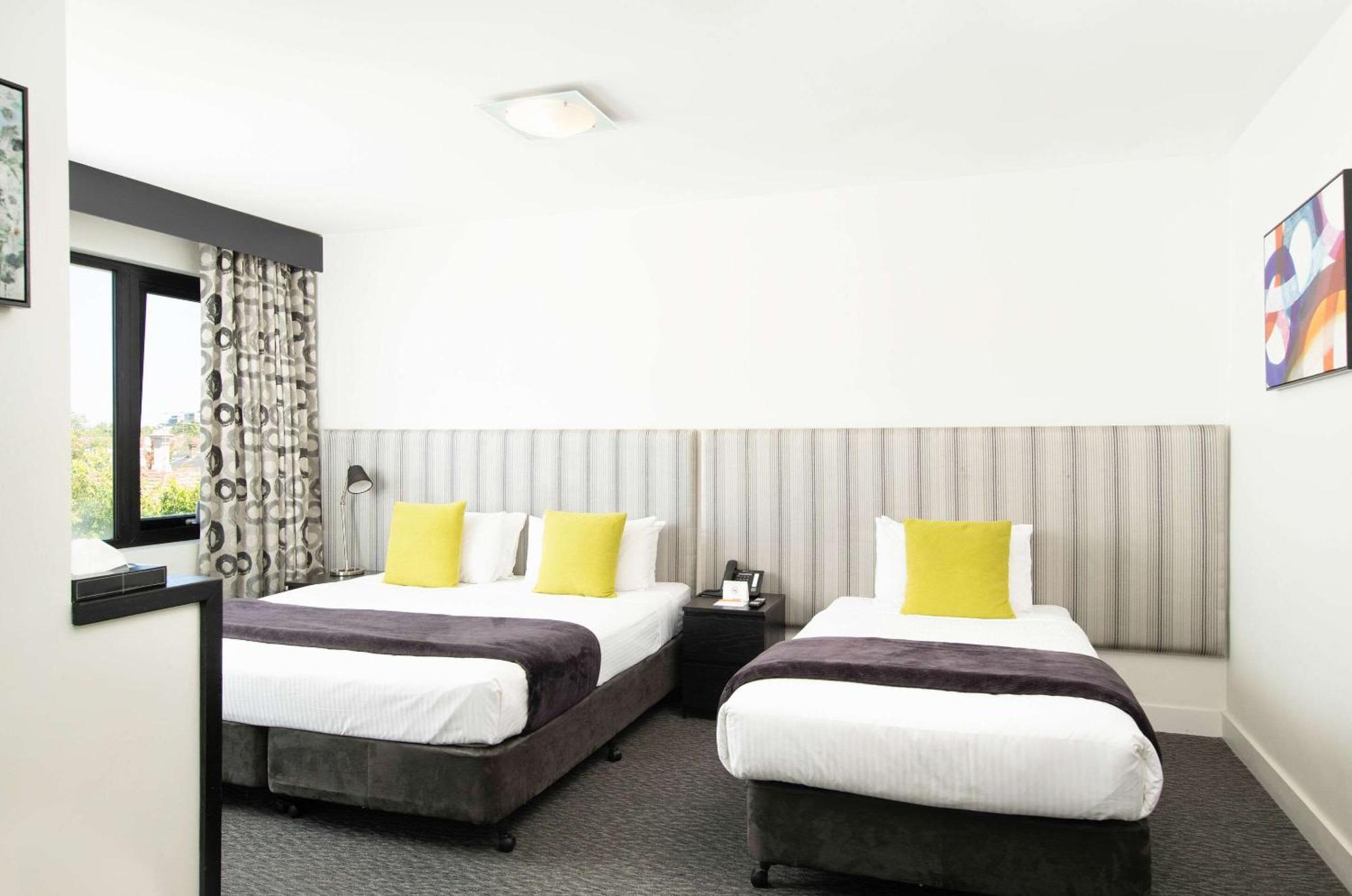 Hotel Comfort East