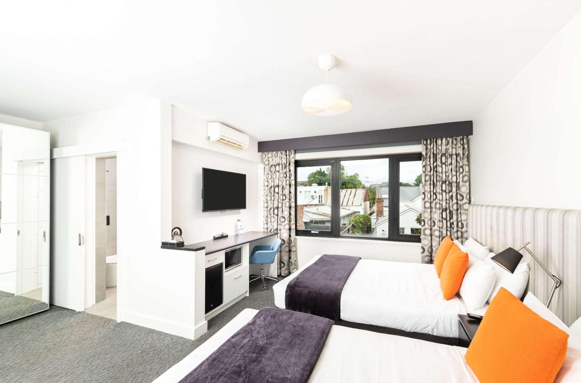 Comfort East 4*