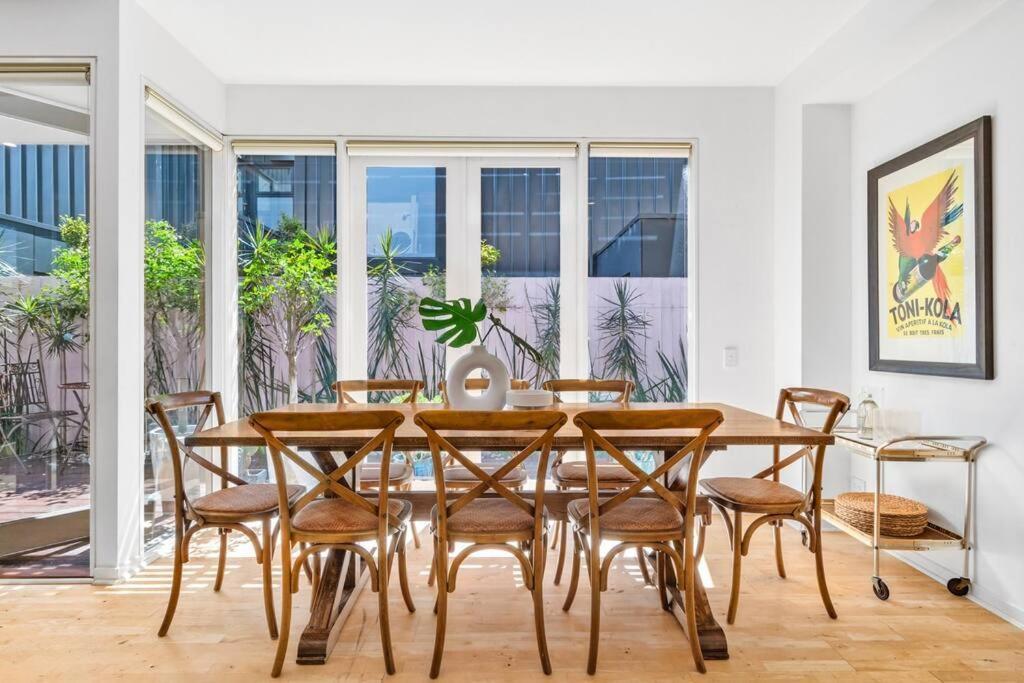 The Avenue The Place Terrific 4br 2bth Townhouse *