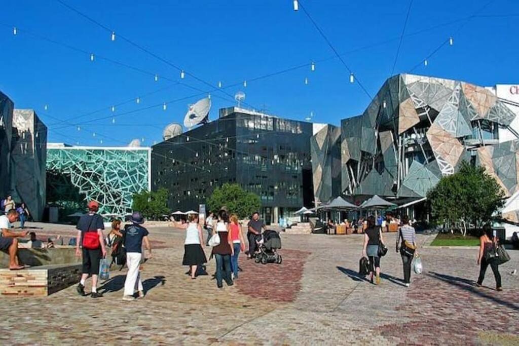 Holiday home The Avenue The Place Terrific 4br 2bth Townhouse Melbourne