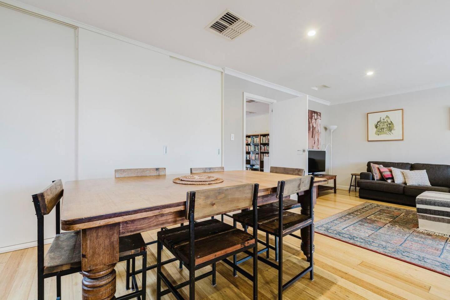 'tangerine Gleam' Cheerful Inner-city Family Abode * Melbourne