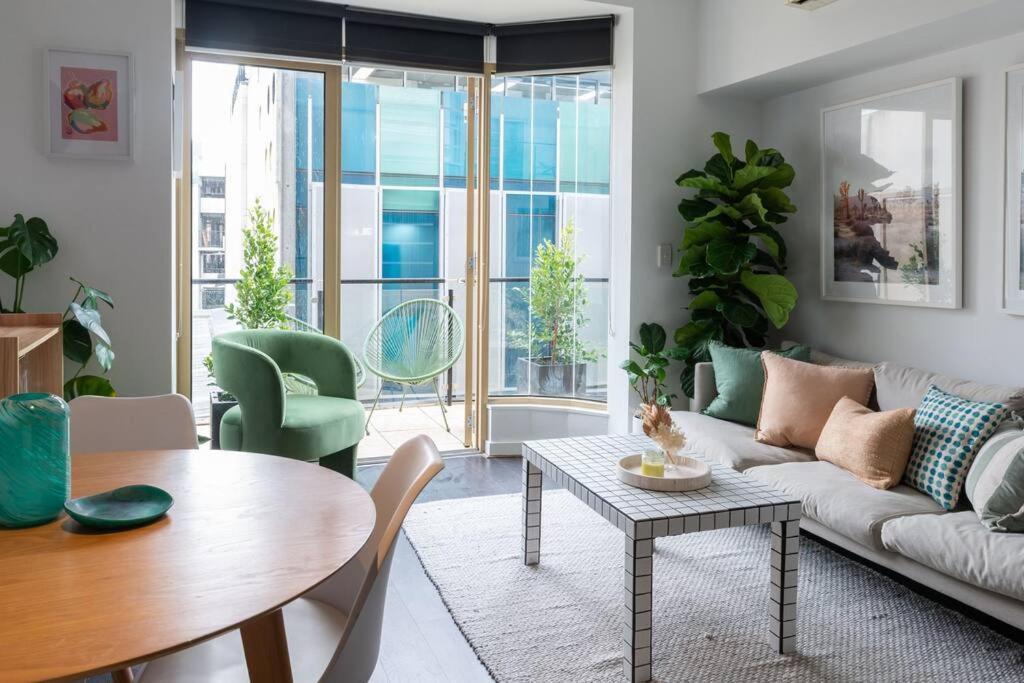 South Yarra Sensation 2bdr Brilliance Apartment *