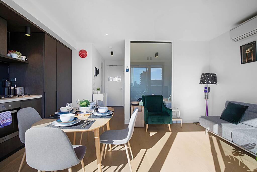 View South Yarra One Bdr Tf1805 Apartment *