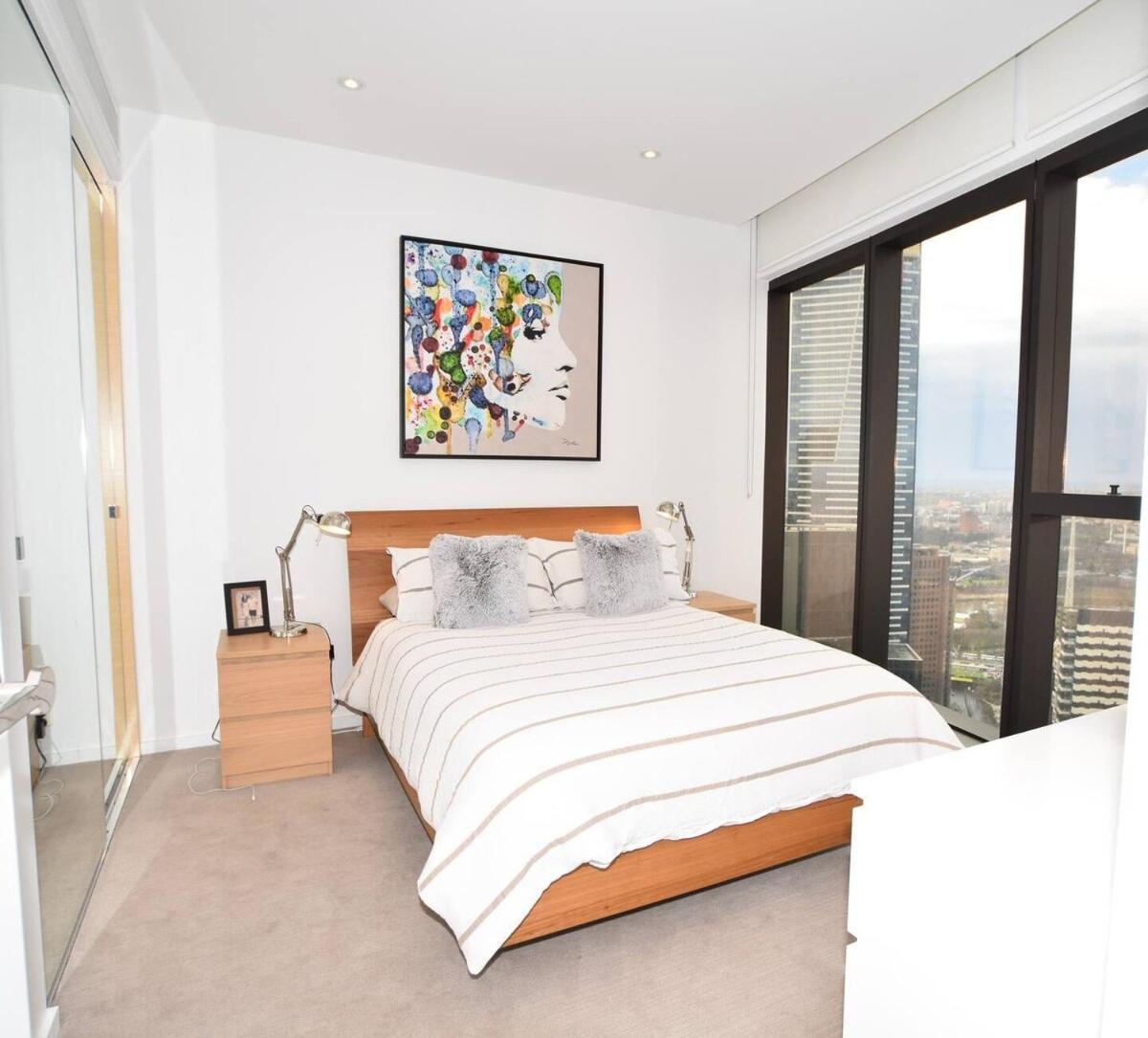 Apartment Modern 2b2b With Stunning Views