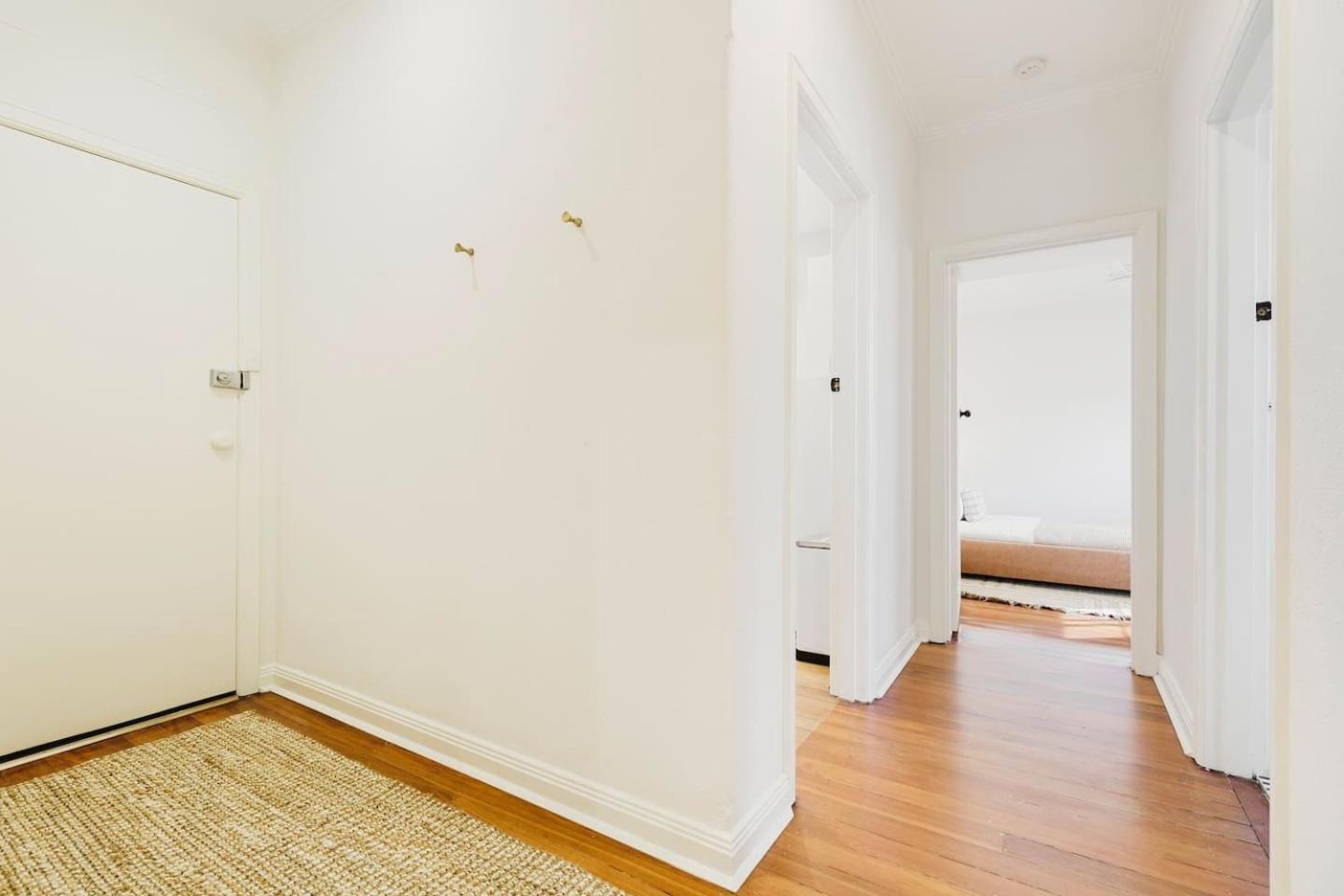 Salmon Calm - Trendy Velvet Allure By Park Apartment
