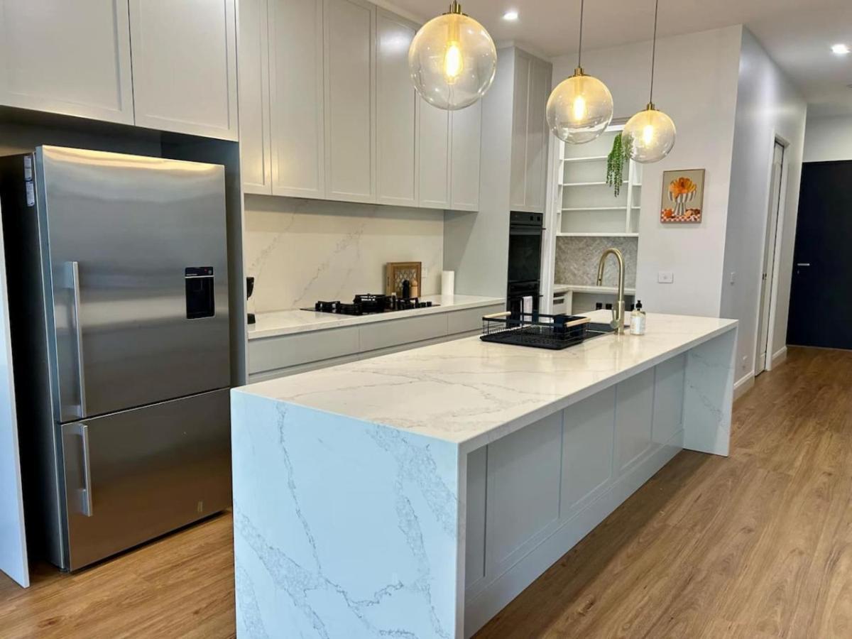 Modern - Gr8 4 Groups Holiday home