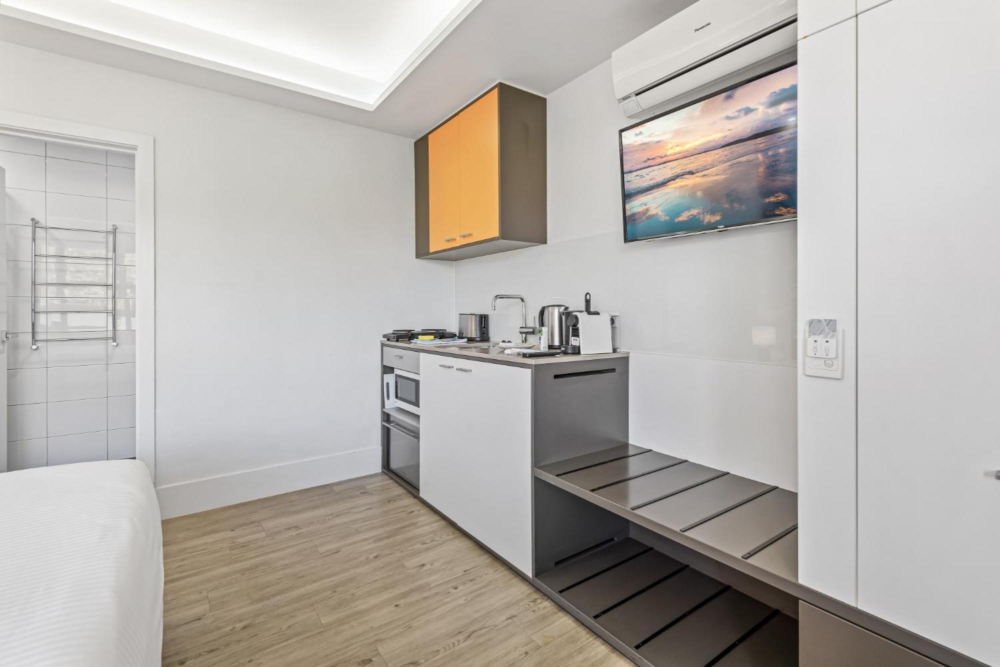 Apartment Bright In Iconic St Kilda