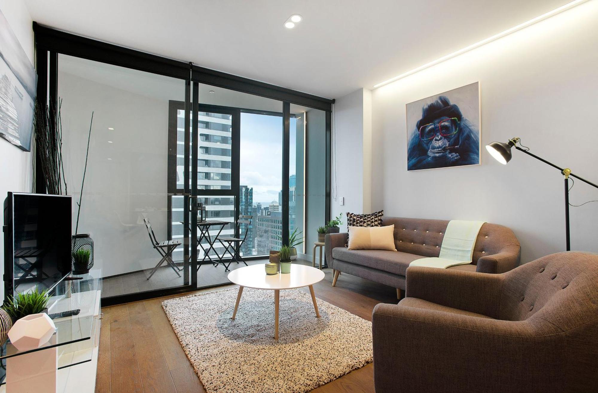Complete Host Cbd Lighthouse Melbourne