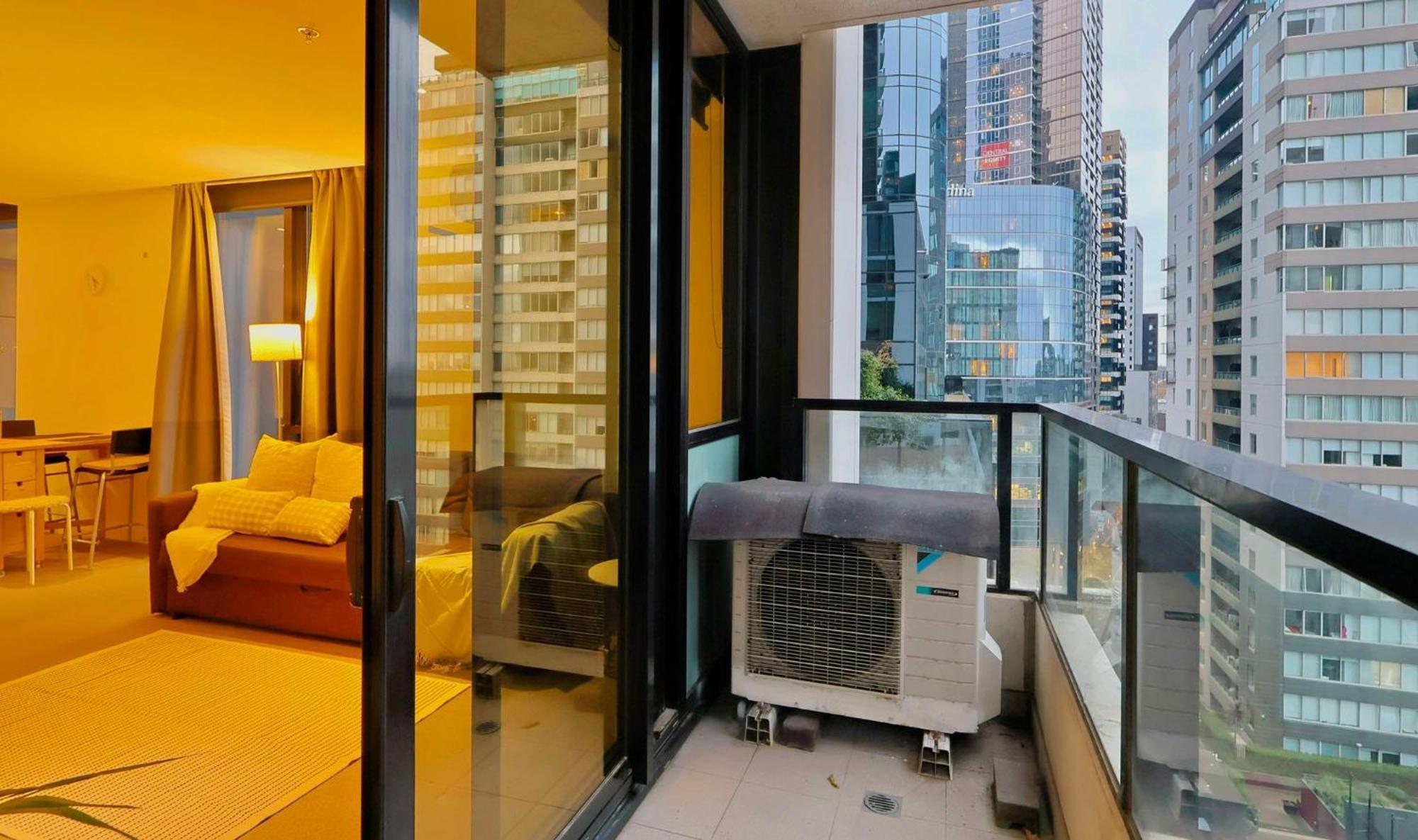 Entire 1 Bedroom Southbank - Gym Pool Sauna 1 Step To Crown Casino Apartment