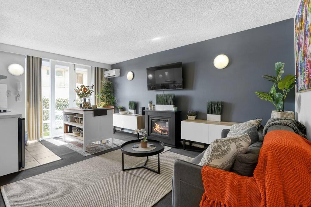 Apartment Beach-side With Parking Spot Melbourne