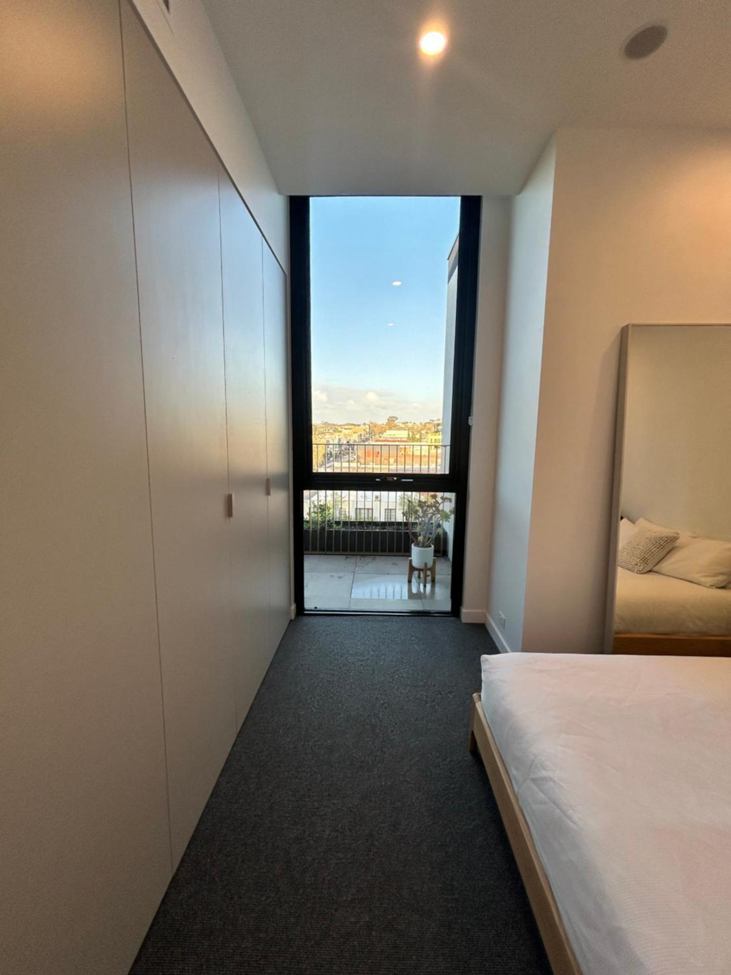 Soho Penthouse - City View With Outdoor Bath Apartment Melbourne