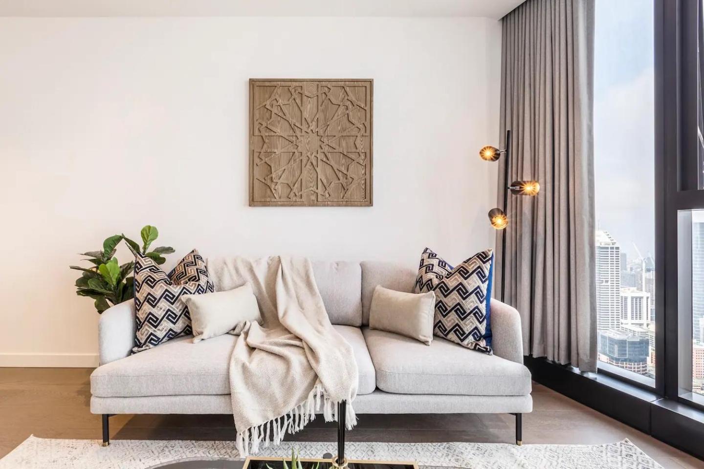 Queens Place Classy Lvl 69 W Skyline Views Apartment Melbourne