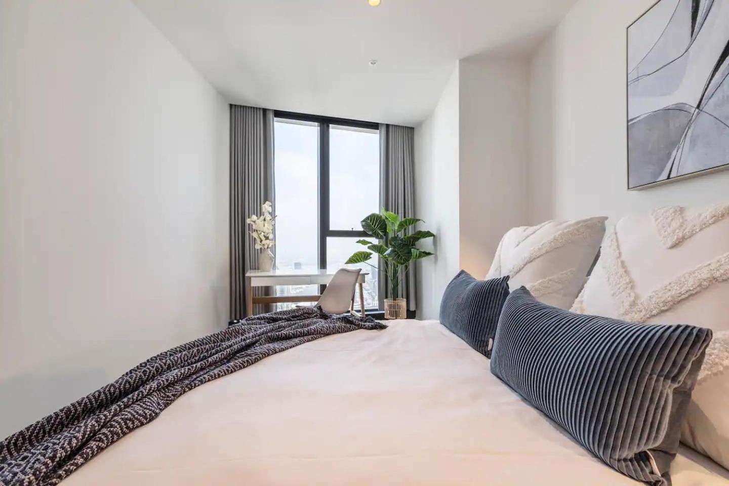 Queens Place Classy Lvl 69 W Skyline Views Apartment *