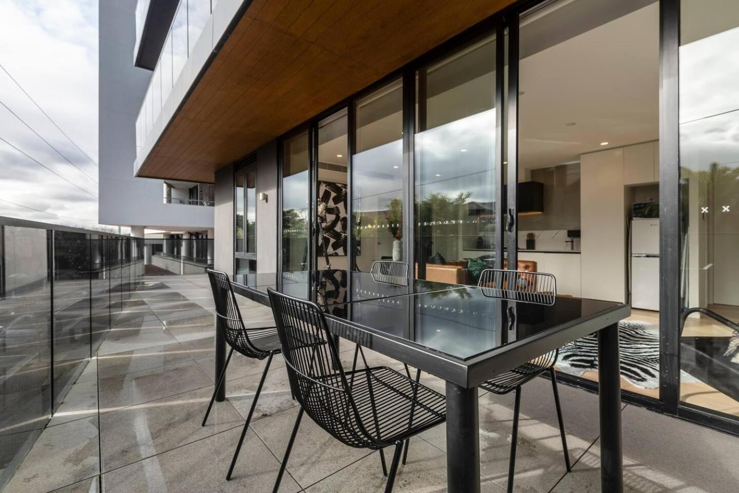 Trendy New York-style In Vibrant St Kilda