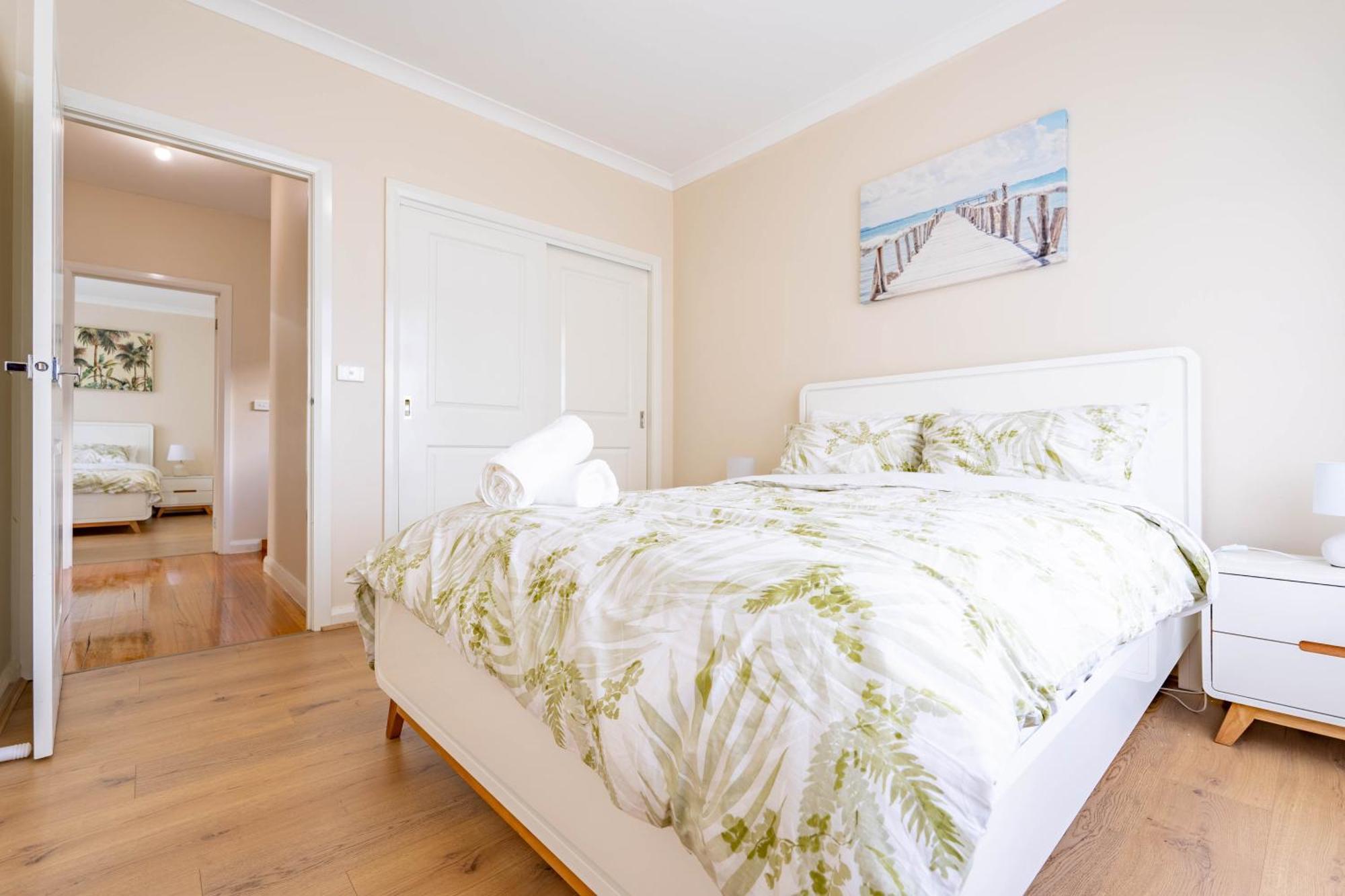 Hidden Gem - 3 Bedroom Townhouse In Heidelberg West Melbourne