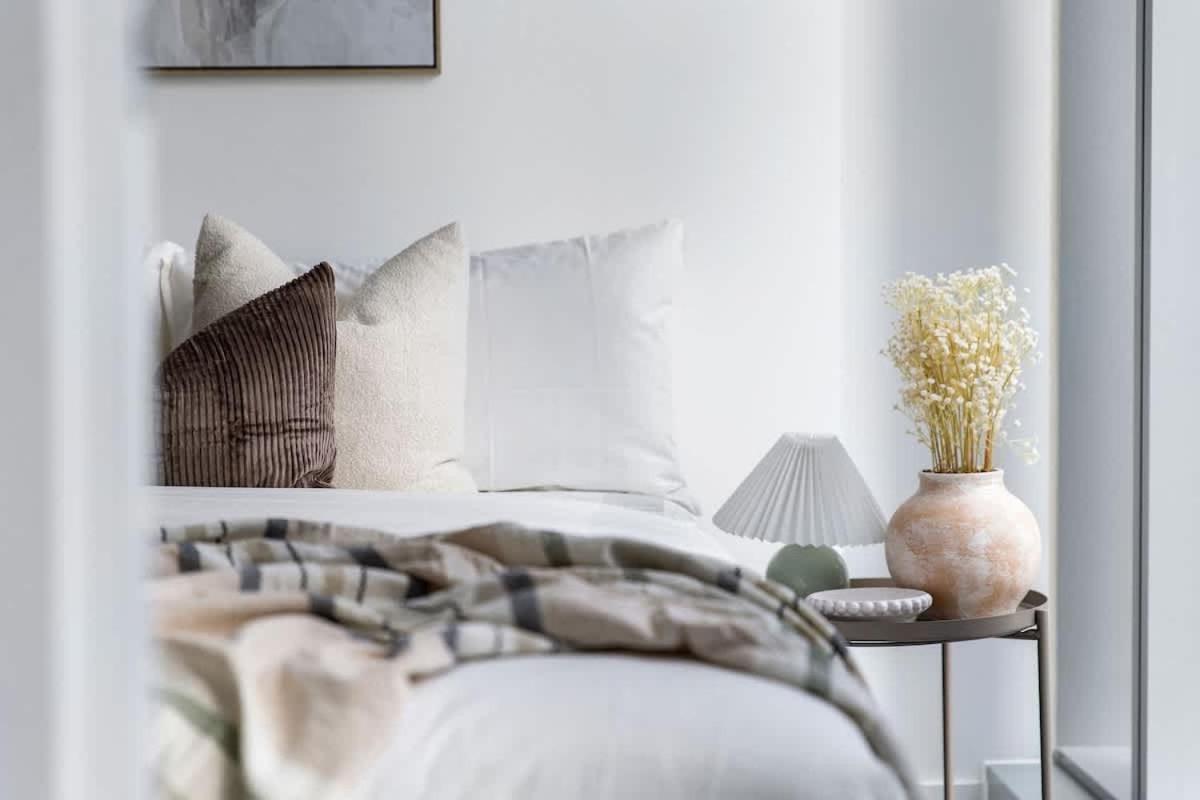 Chic 2br Opposite Southern Cross Views *