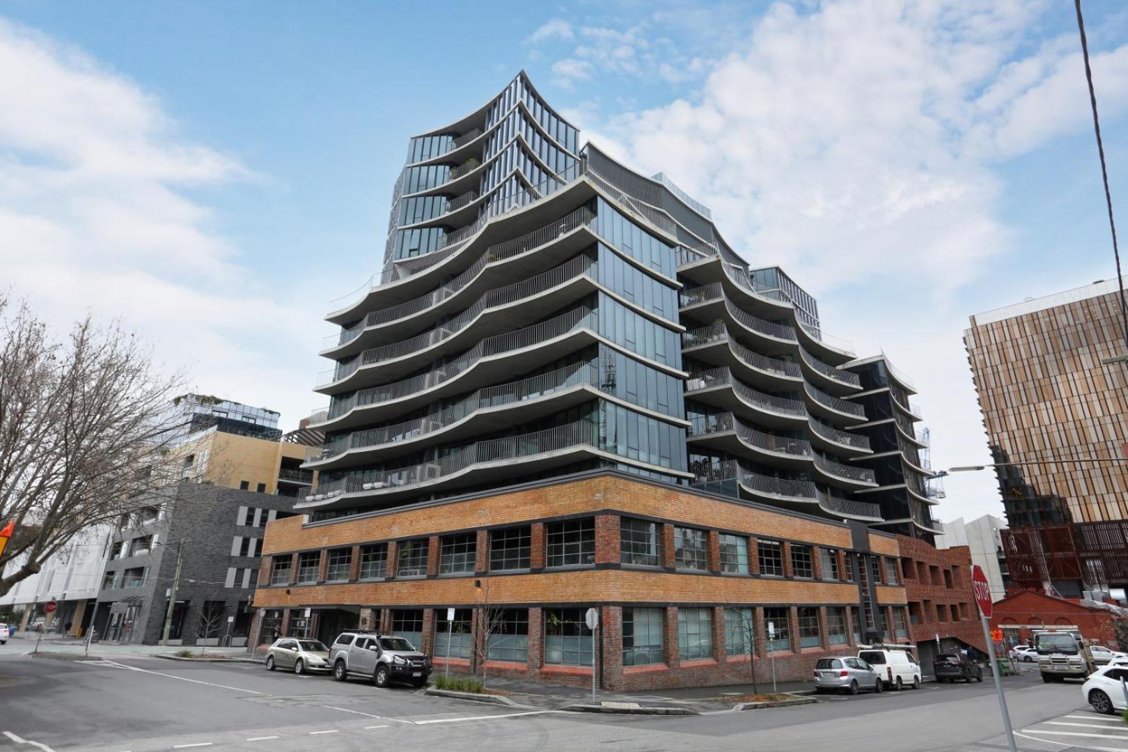 Bright And Stylish 1br W Balcony, Wi-fi And Desk Apartment Melbourne