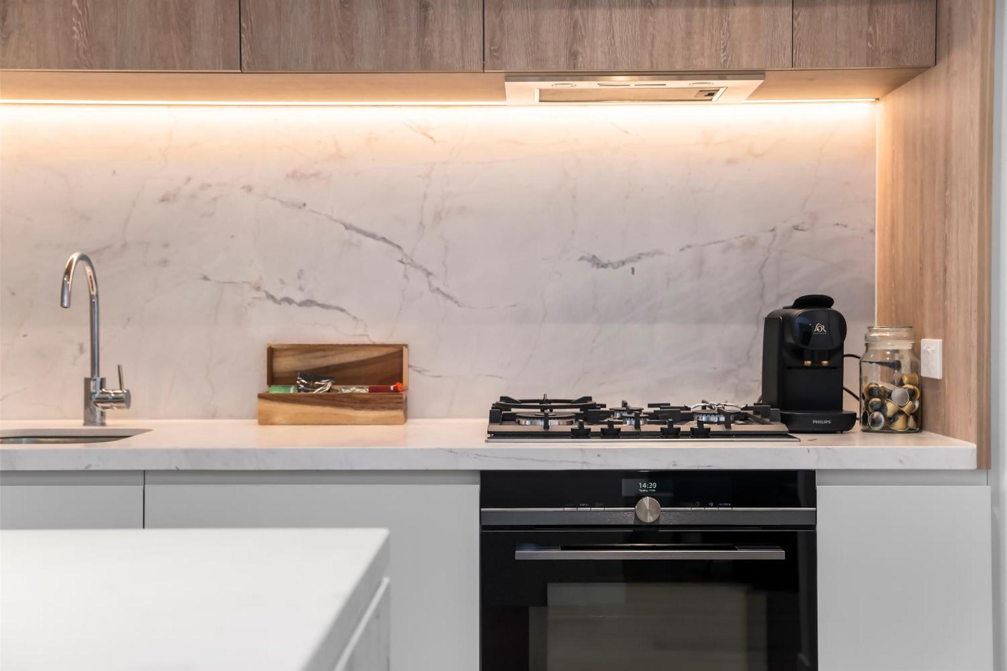 Cbd Location With Stunning And Bay Views * Melbourne