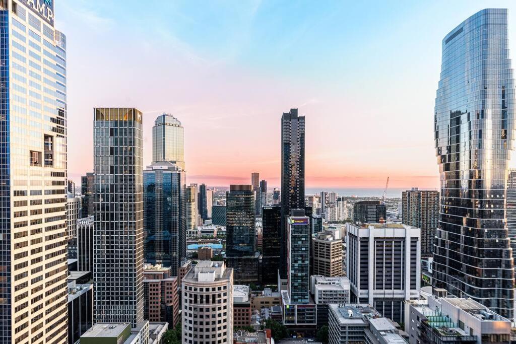 Apartment Breathtaking Views In Location With Parking
