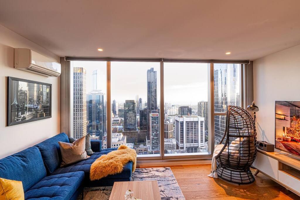 Apartment Breathtaking Views In Location With Parking *