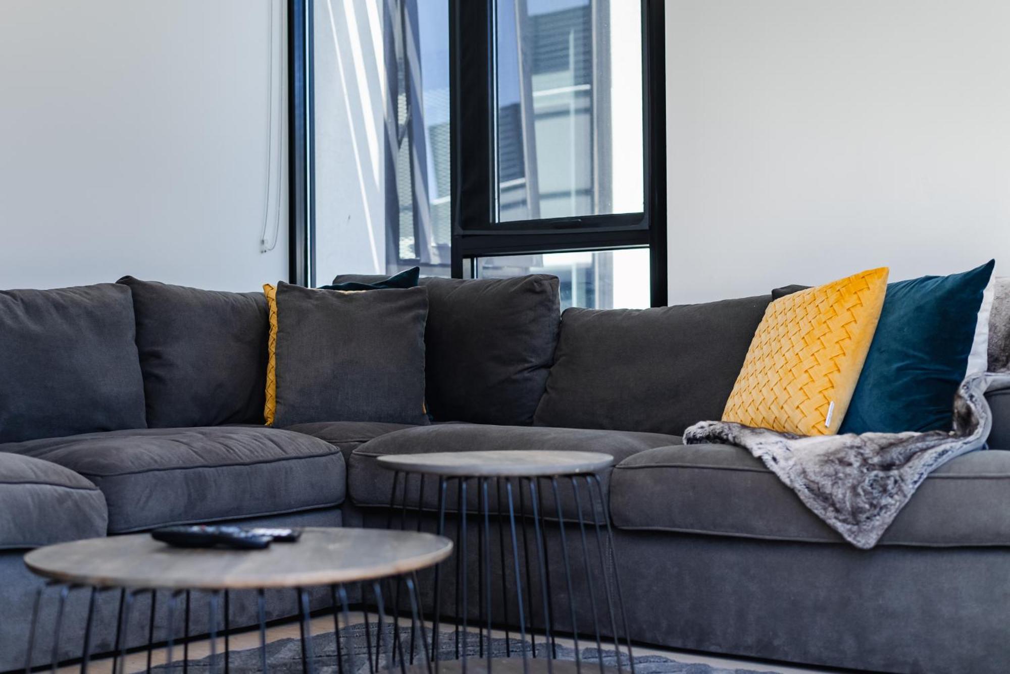 - Teri Aparthotel Melbourne
