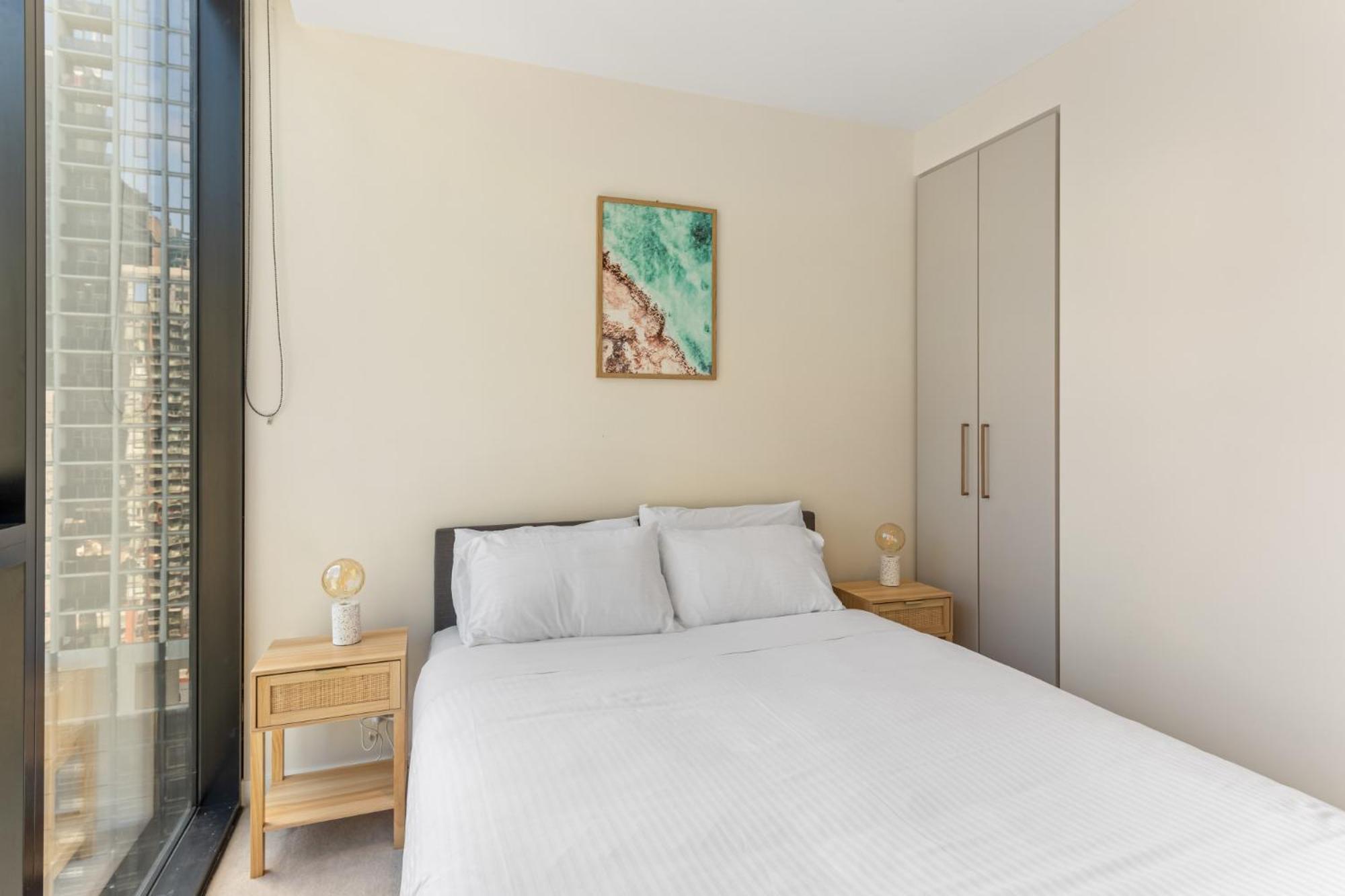 High-rise Elegant 1-bed Pad *