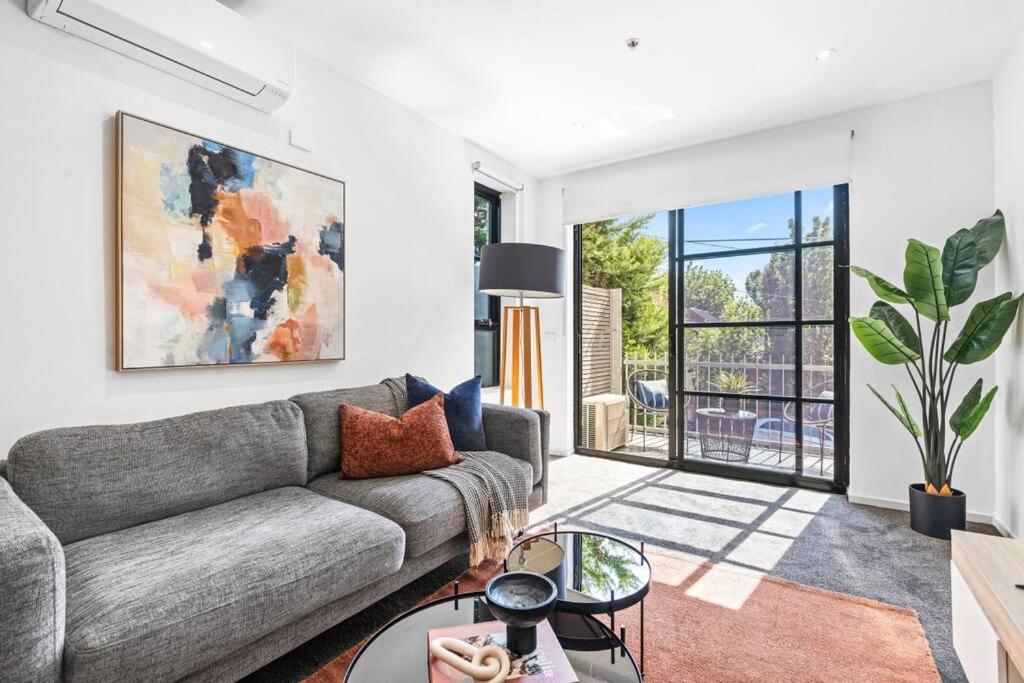 Apartment Barkly Beachside Escape *