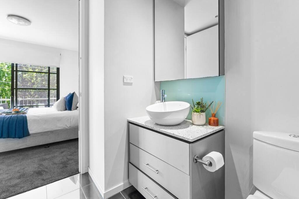 Apartment Barkly Beachside Escape Melbourne