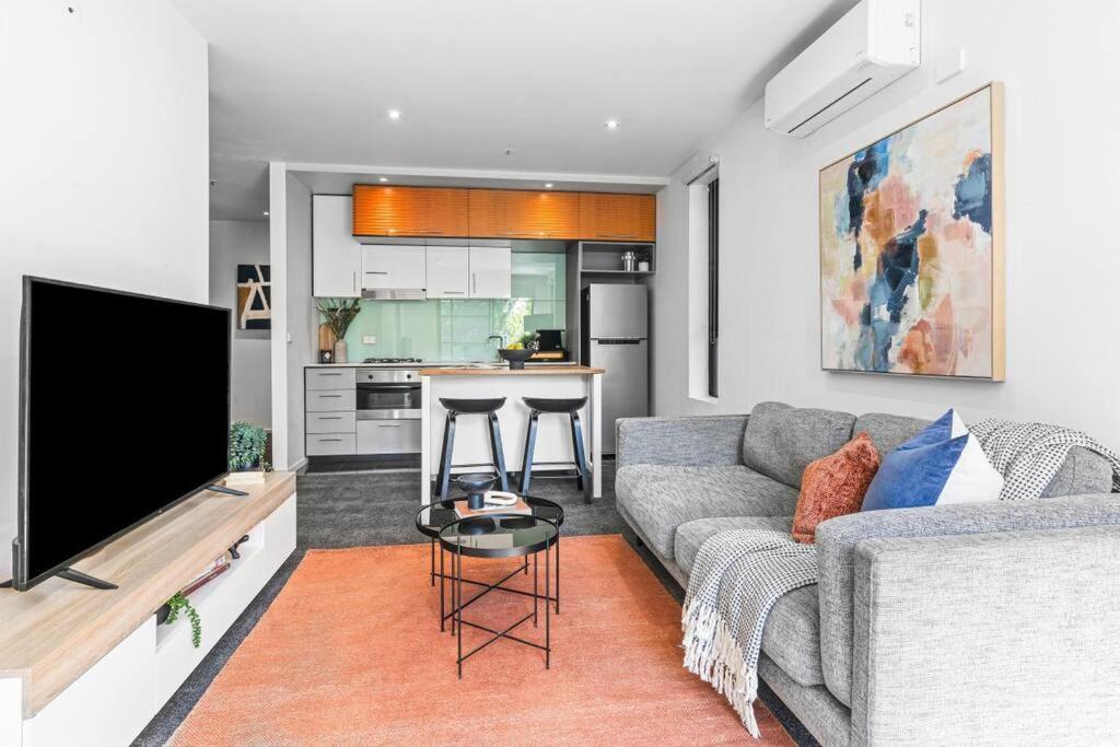 Barkly Beachside Escape Apartment *