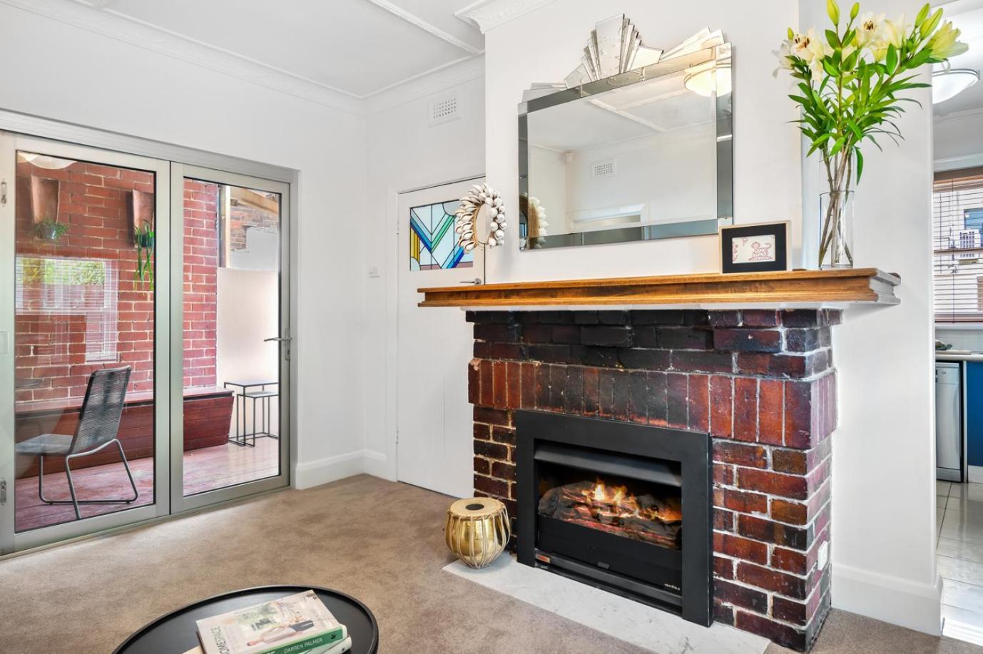 Awesome Park Art Deco Gem 2 Bedroom Bevan 2