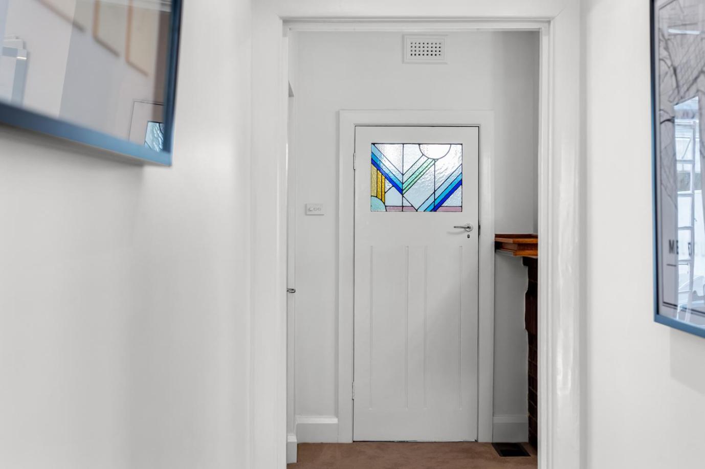 Apartment Awesome Park Art Deco Gem 2 Bedroom Bevan 2 *