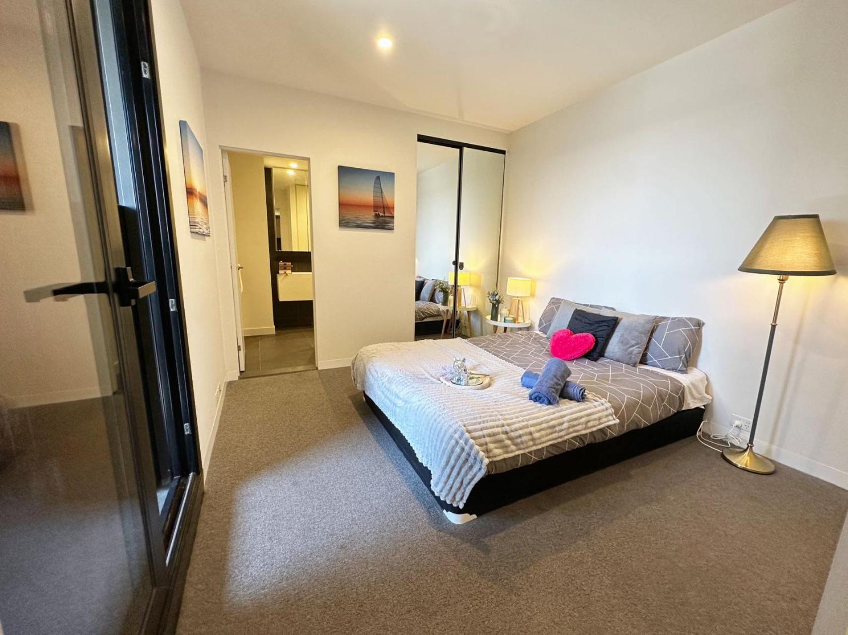 Apartment Mt2506 - 1 Bedroom Huts Nestled In The Docklands With Gym & Pool Melbourne