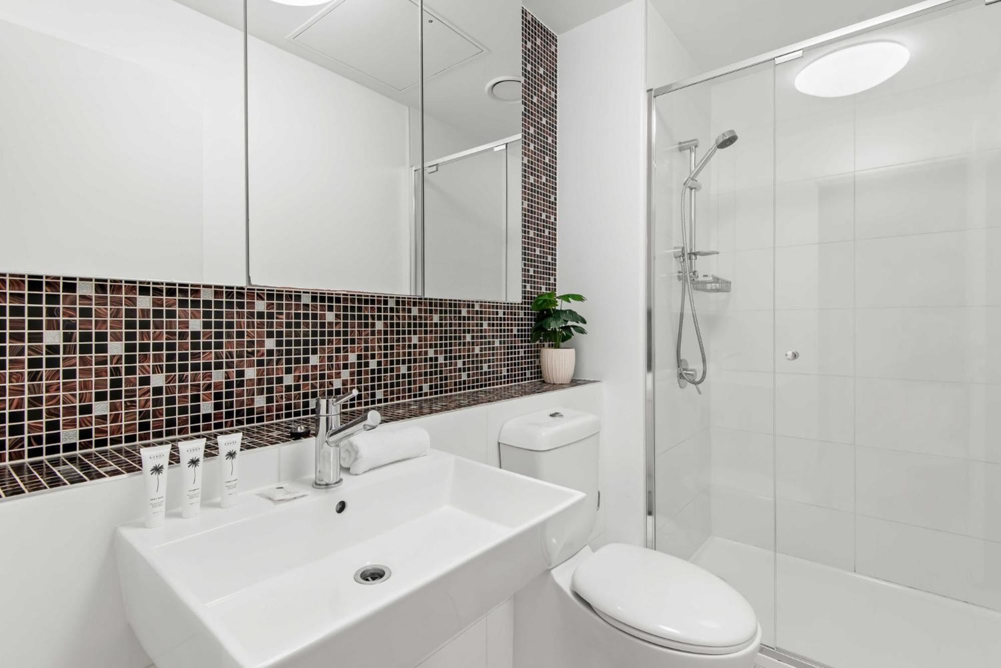 Pristine 2-bed With Views