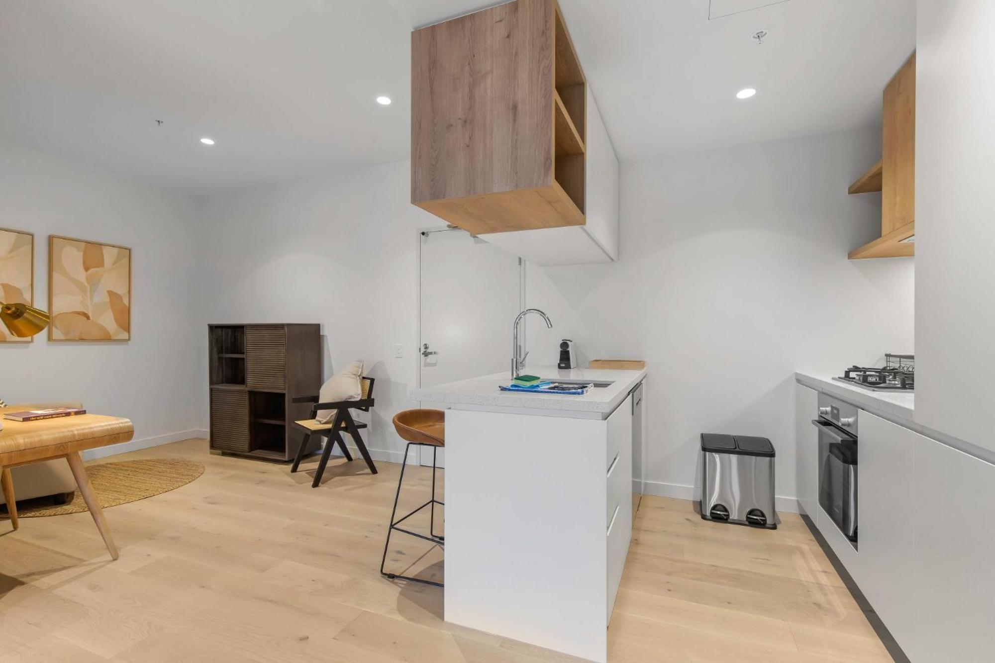 Southbank 1-bed With Study, Pool And Gym Apartment